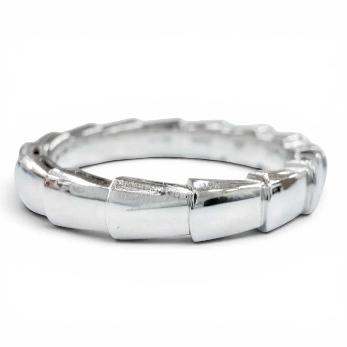 Bvlgari White Gold White Gold (18K) Band Ring (Pre-Owned)