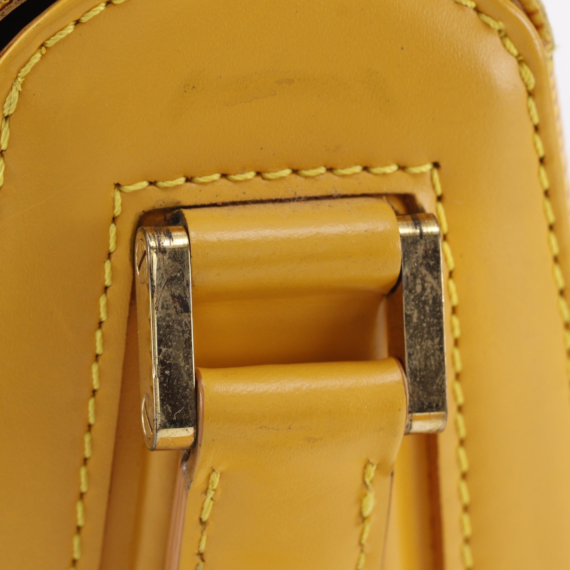 Louis Vuitton Yellow Epi Leather Shoulder Bag (Pre-Owned)