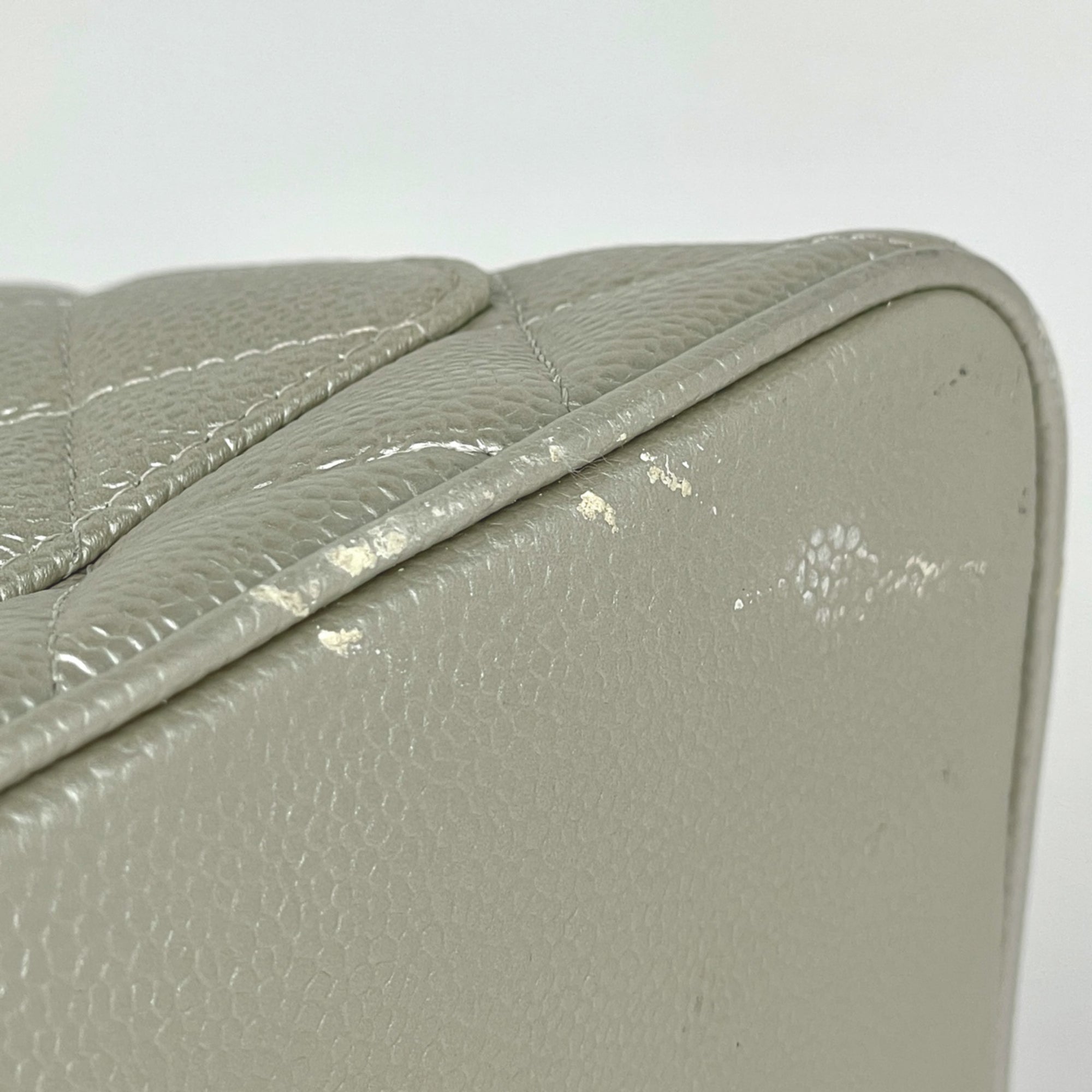 Chanel Silver Grained Calfskin Handbag Tote Bag (Pre-Owned)