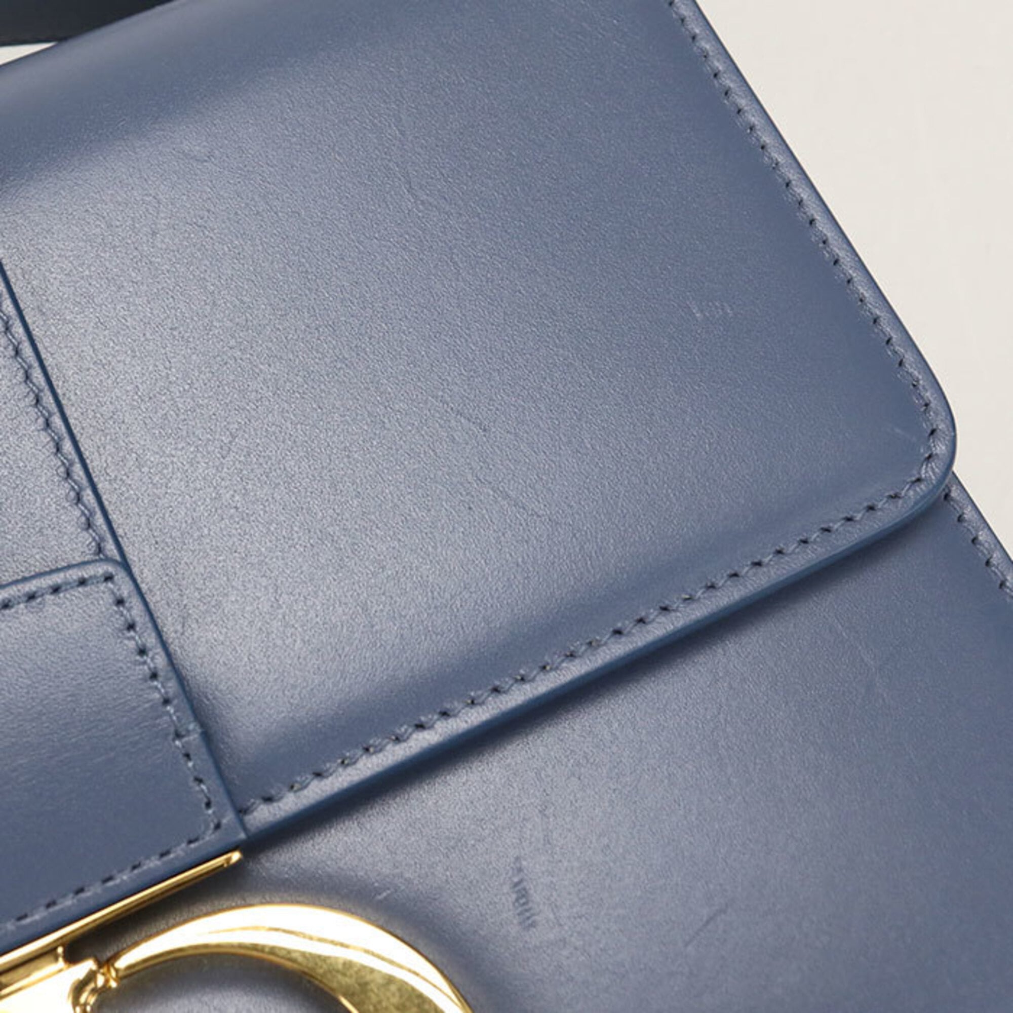 Christian Dior Blue Leather Shoulder Bag (Pre-Owned)