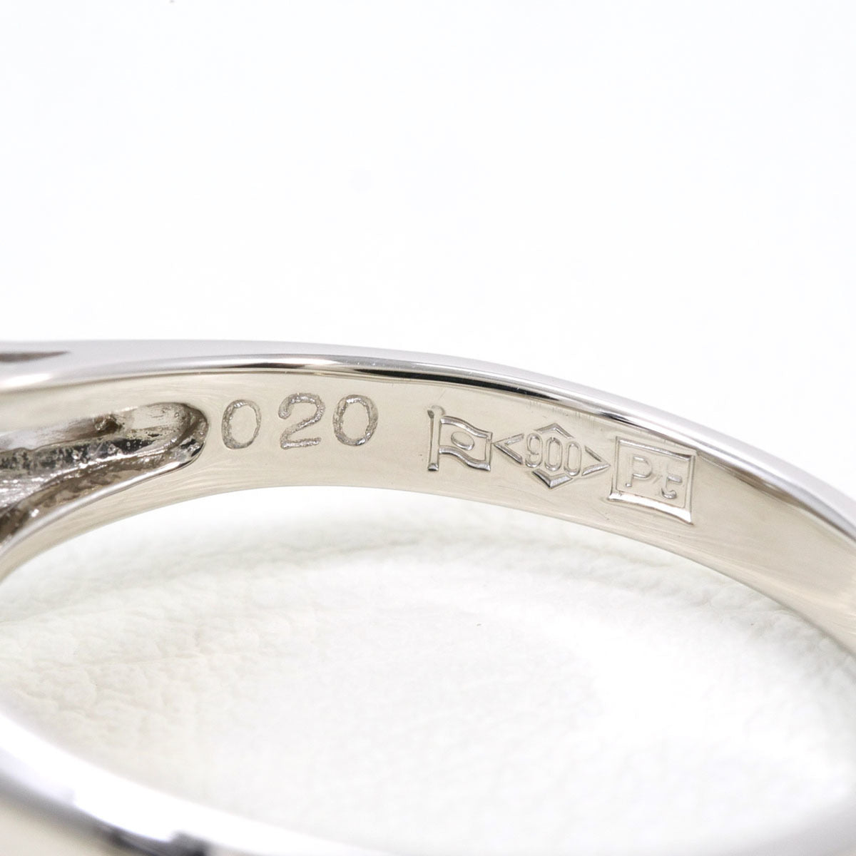 Unbranded Platinum Platinum 900 Band Ring (Pre-Owned)