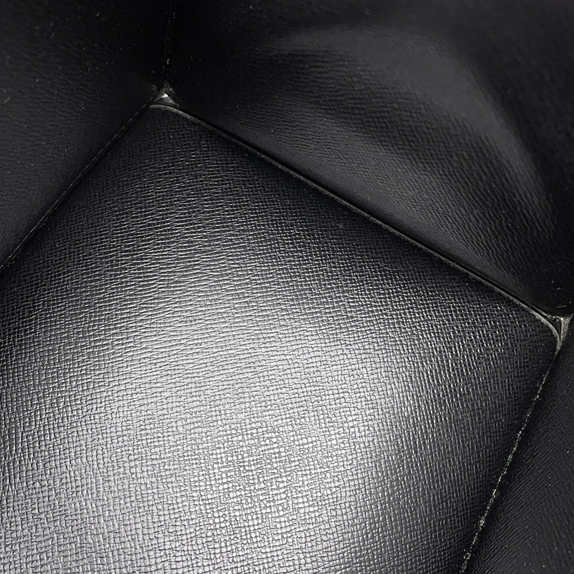 Louis Vuitton Black Noir Epi Leather Handbag (Pre-Owned)