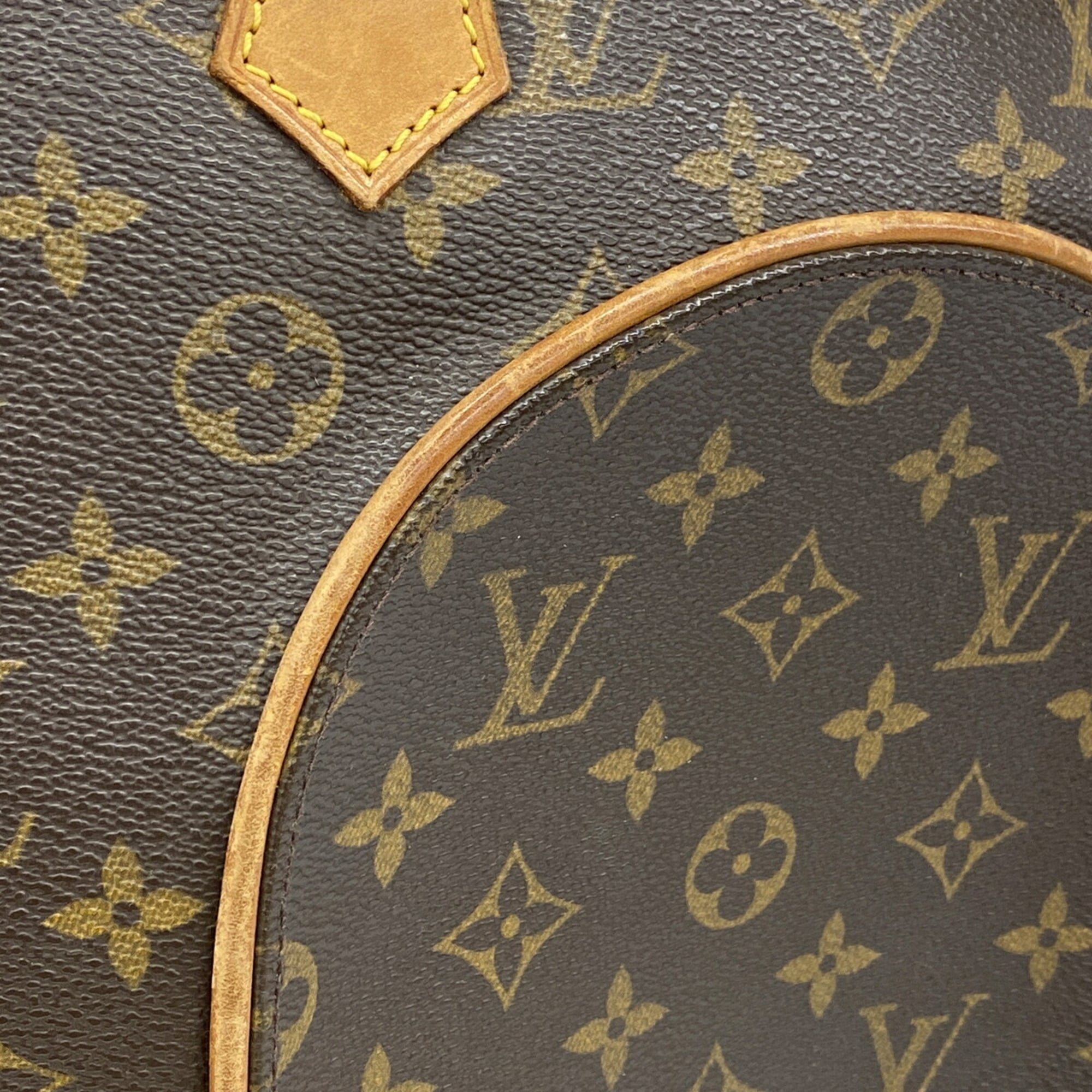 Louis Vuitton Brown Handbag (Pre-Owned)
