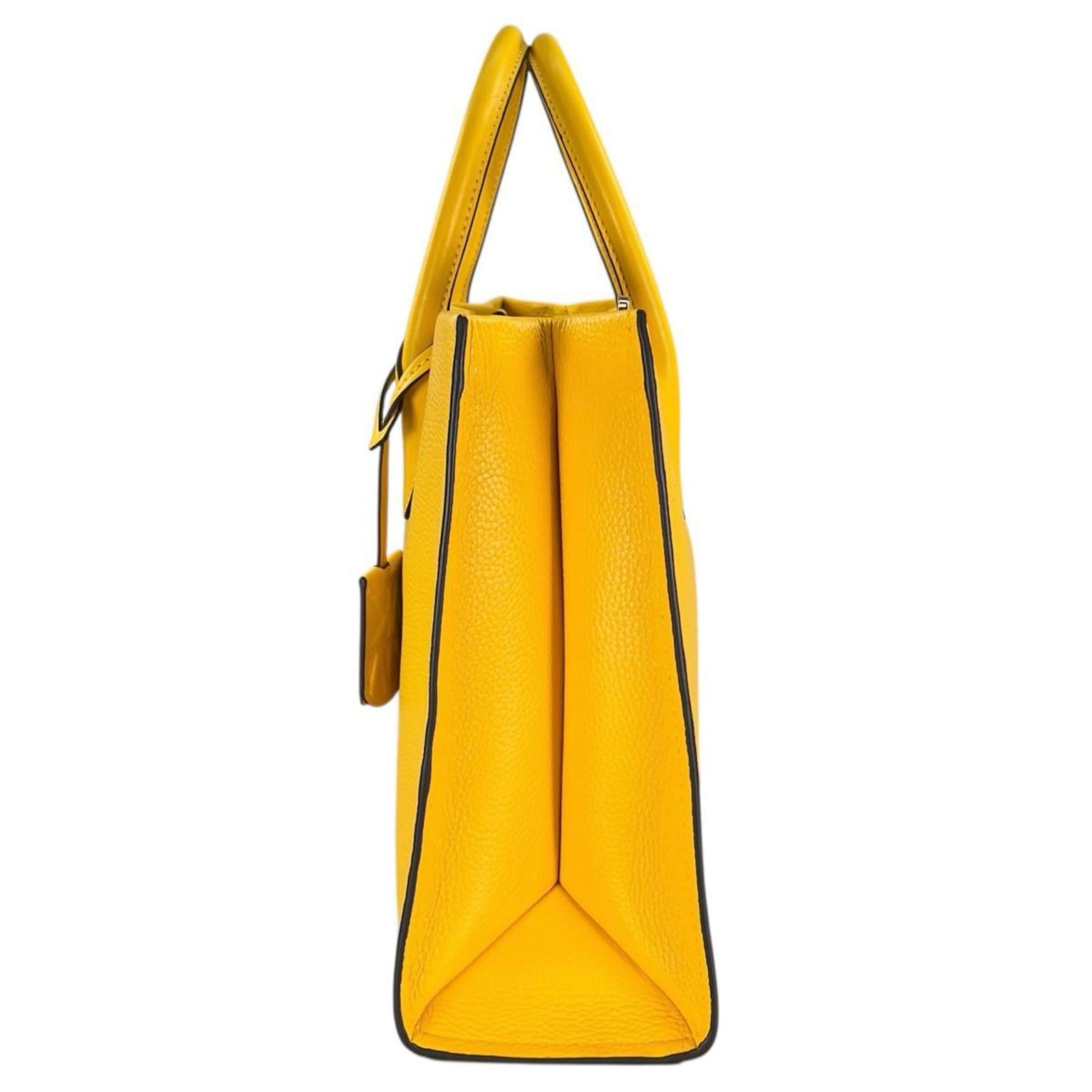 Michael Kors Yellow Handbag Shoulder Bag (Pre-Owned)