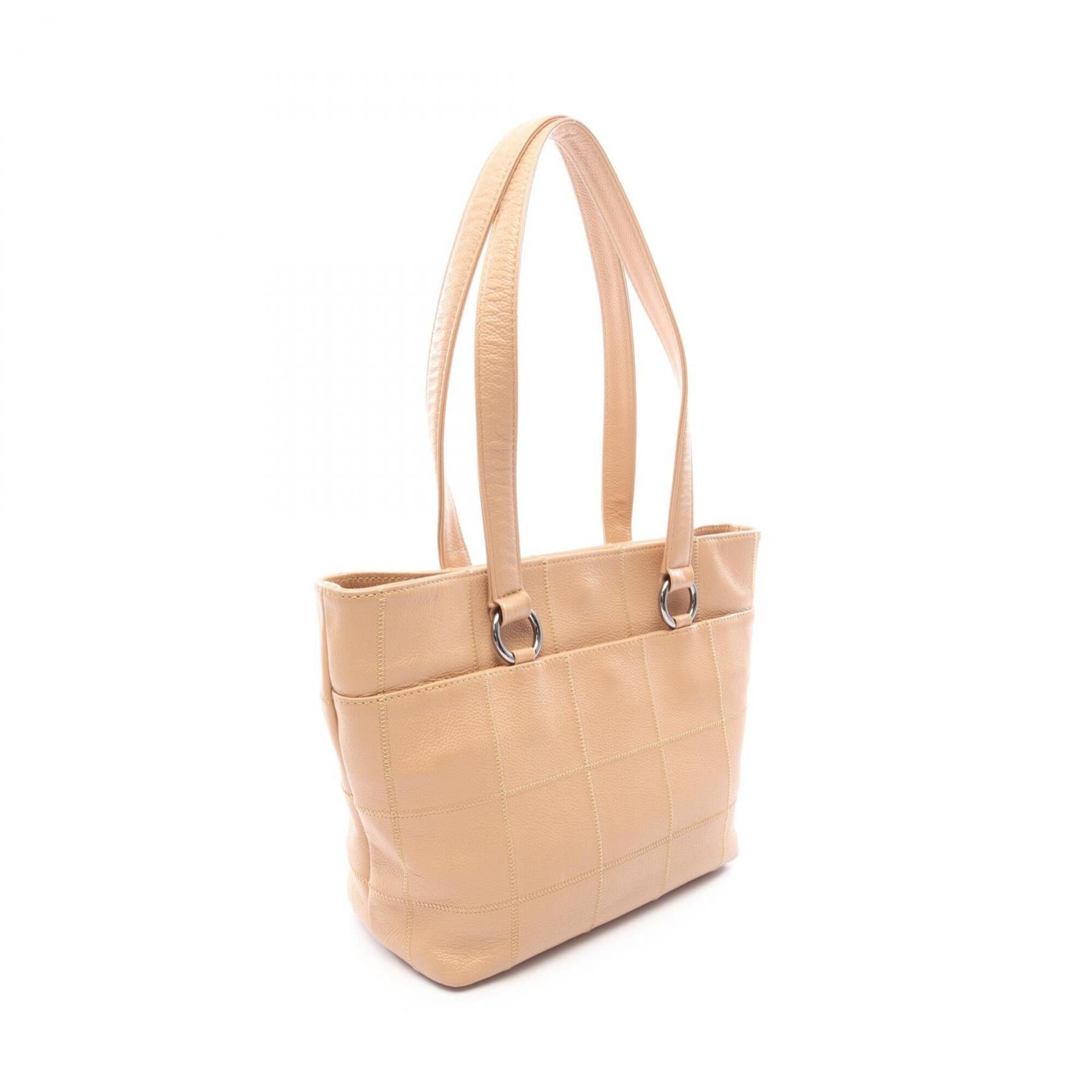 Chanel Beige Grained Calfskin Handbag Tote Bag (Pre-Owned)