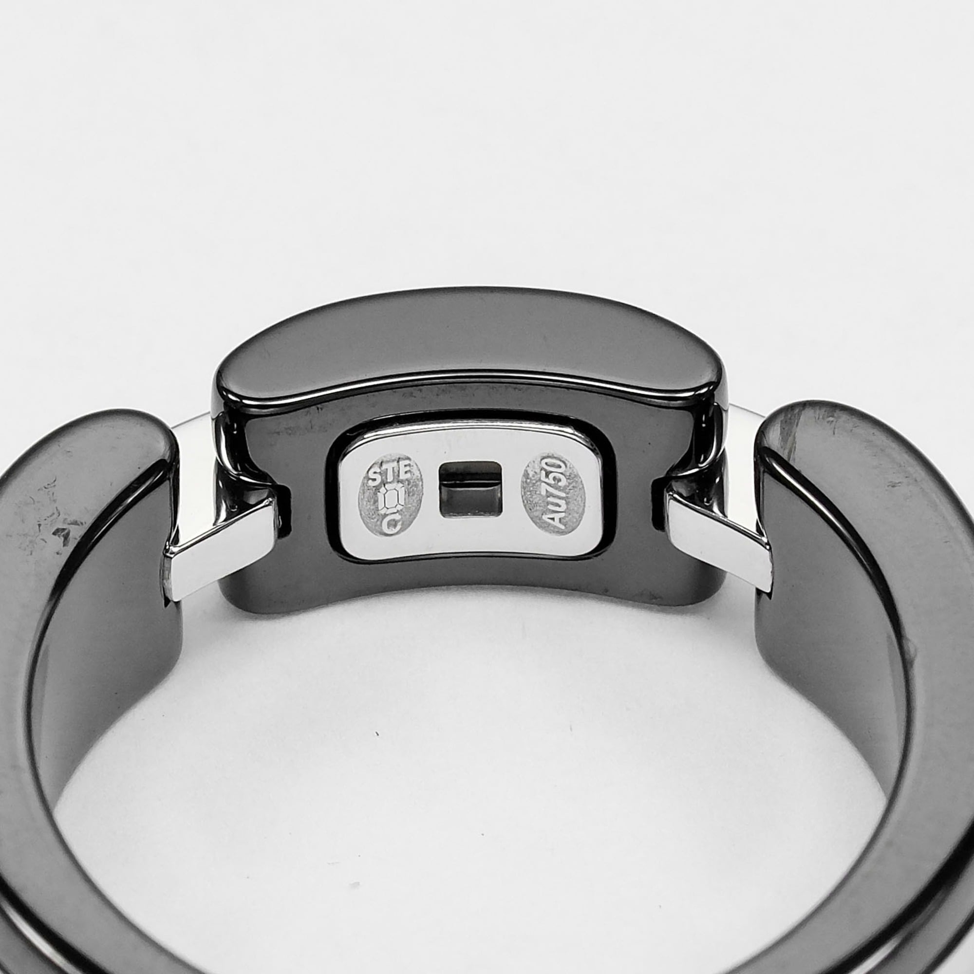 Chanel White Gold (18K) Ceramic Band Ring (Pre-Owned)