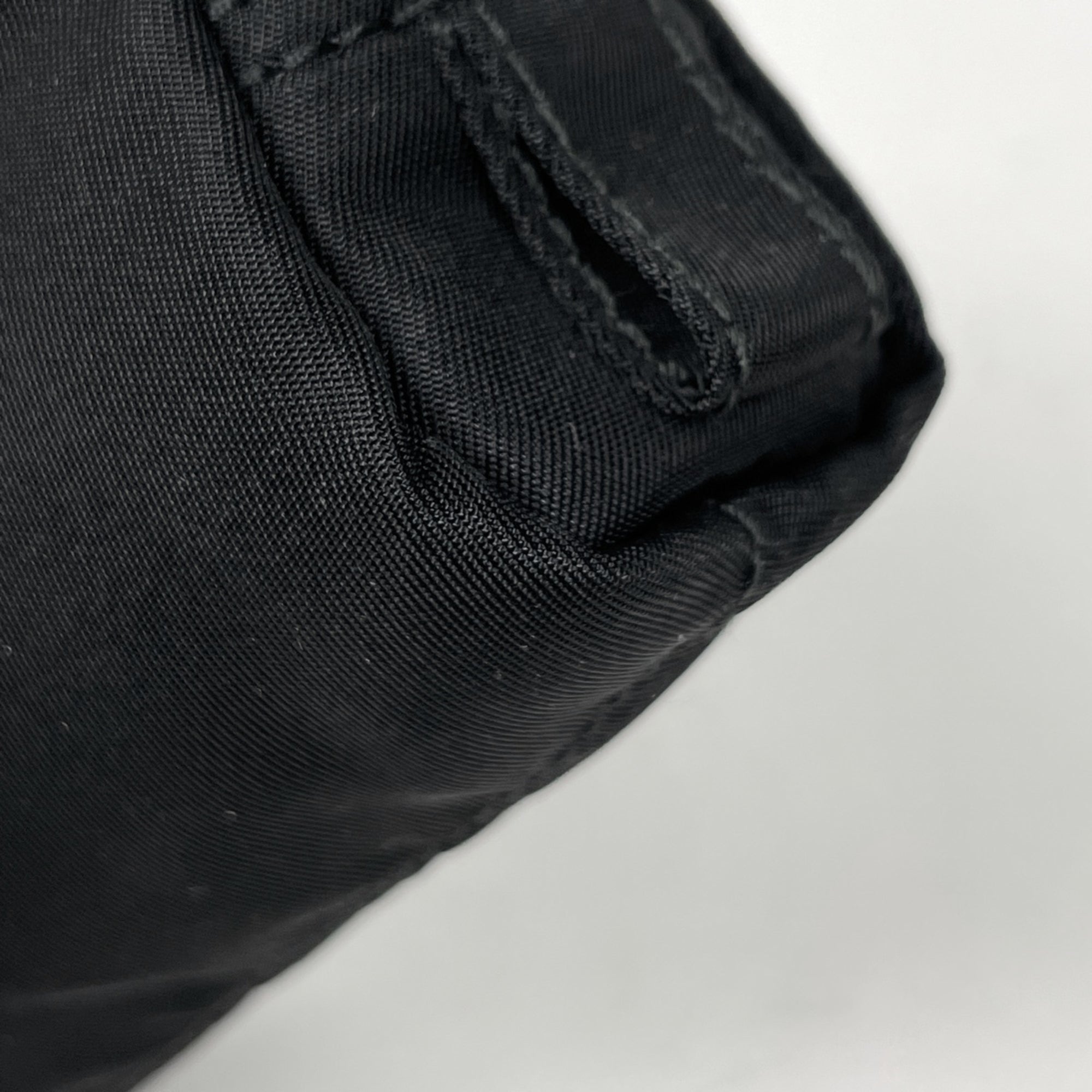 Prada Black Nylon Pouch (Pre-Owned)