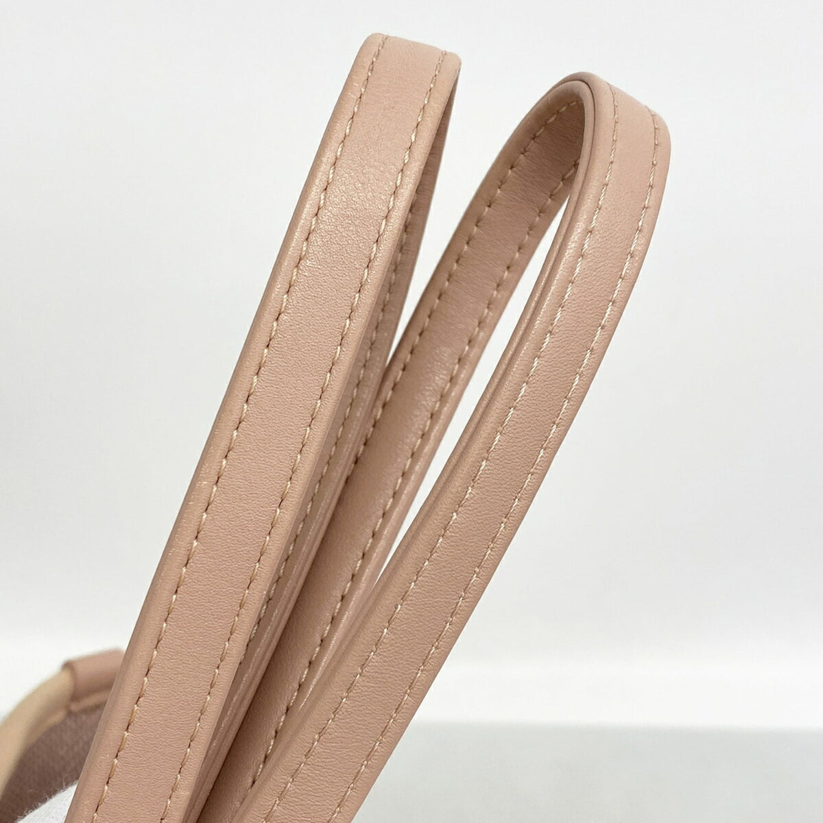 Chanel Pink Canvas Tote Bag (Pre-Owned)