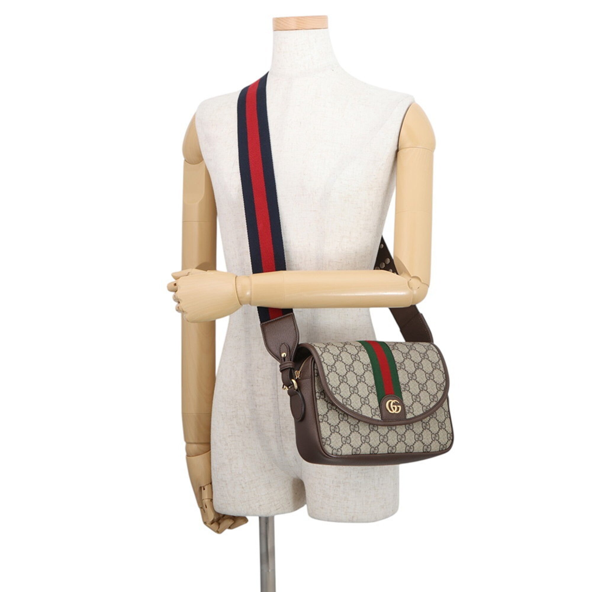 Gucci Beige Multi-Color Gg Supreme Handbag Shoulder Bag (Pre-Owned)
