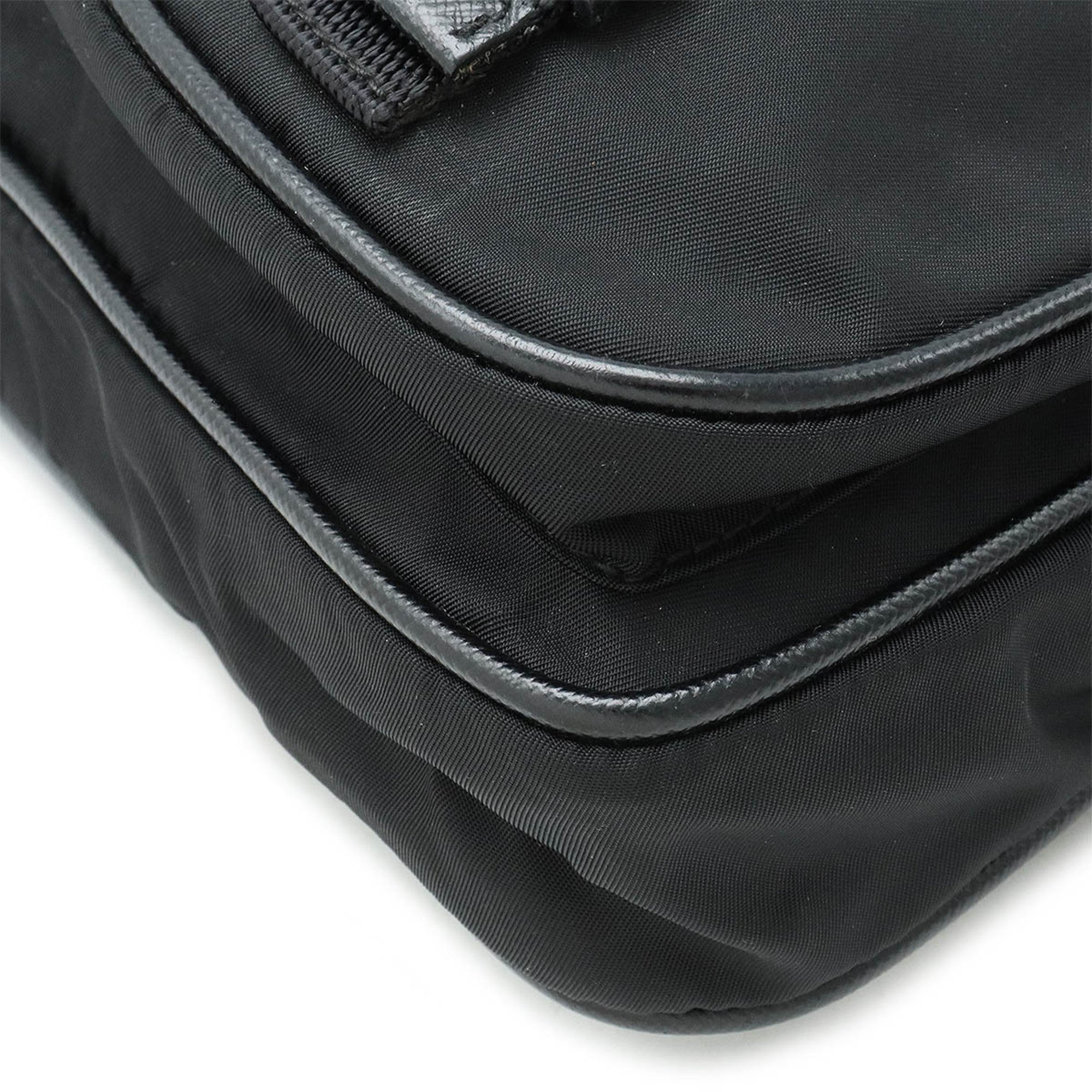 Prada Nero Nylon Fanny Pack Shoulder Bag (Pre-Owned)