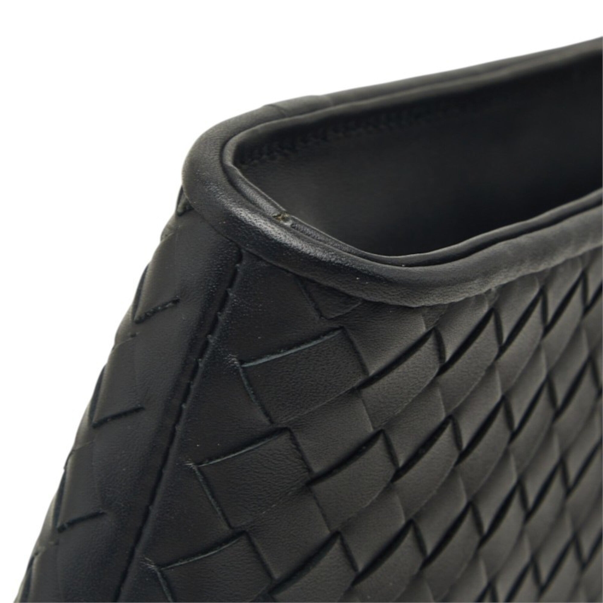 Bottega Veneta Black Leather Clutch Bag (Pre-Owned)