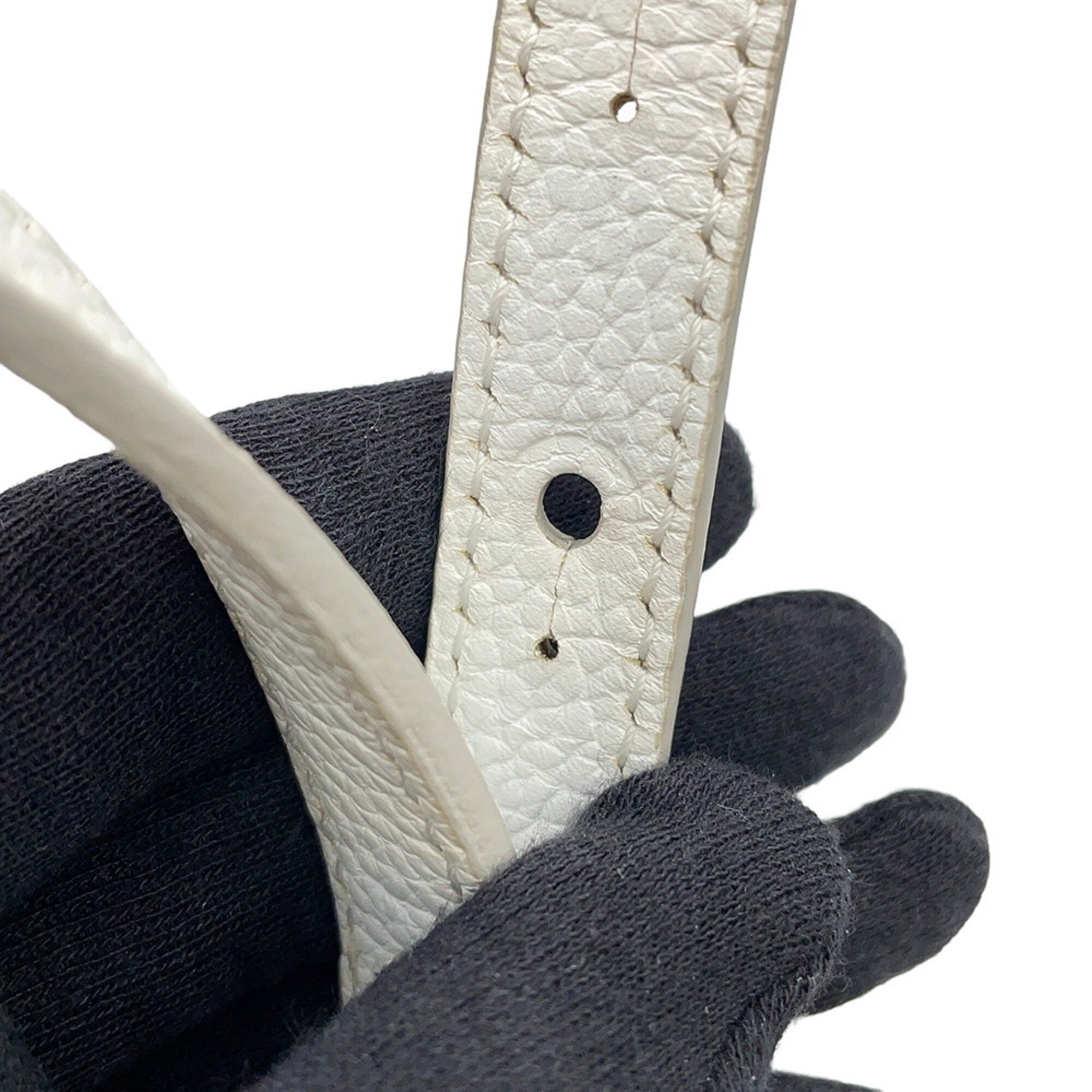 Chanel White Leather Handbag Shoulder Bag (Pre-Owned)