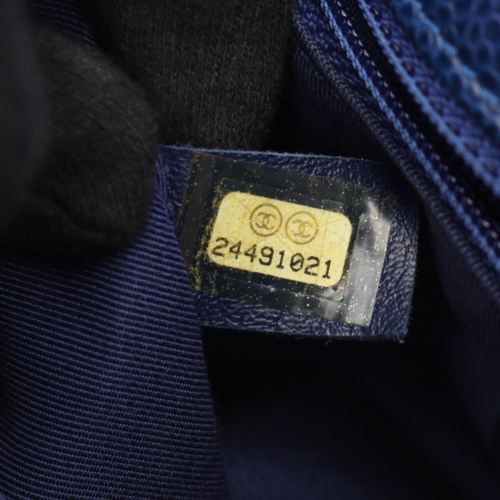 Chanel Blue Leather Handbag Shoulder Bag (Pre-Owned)