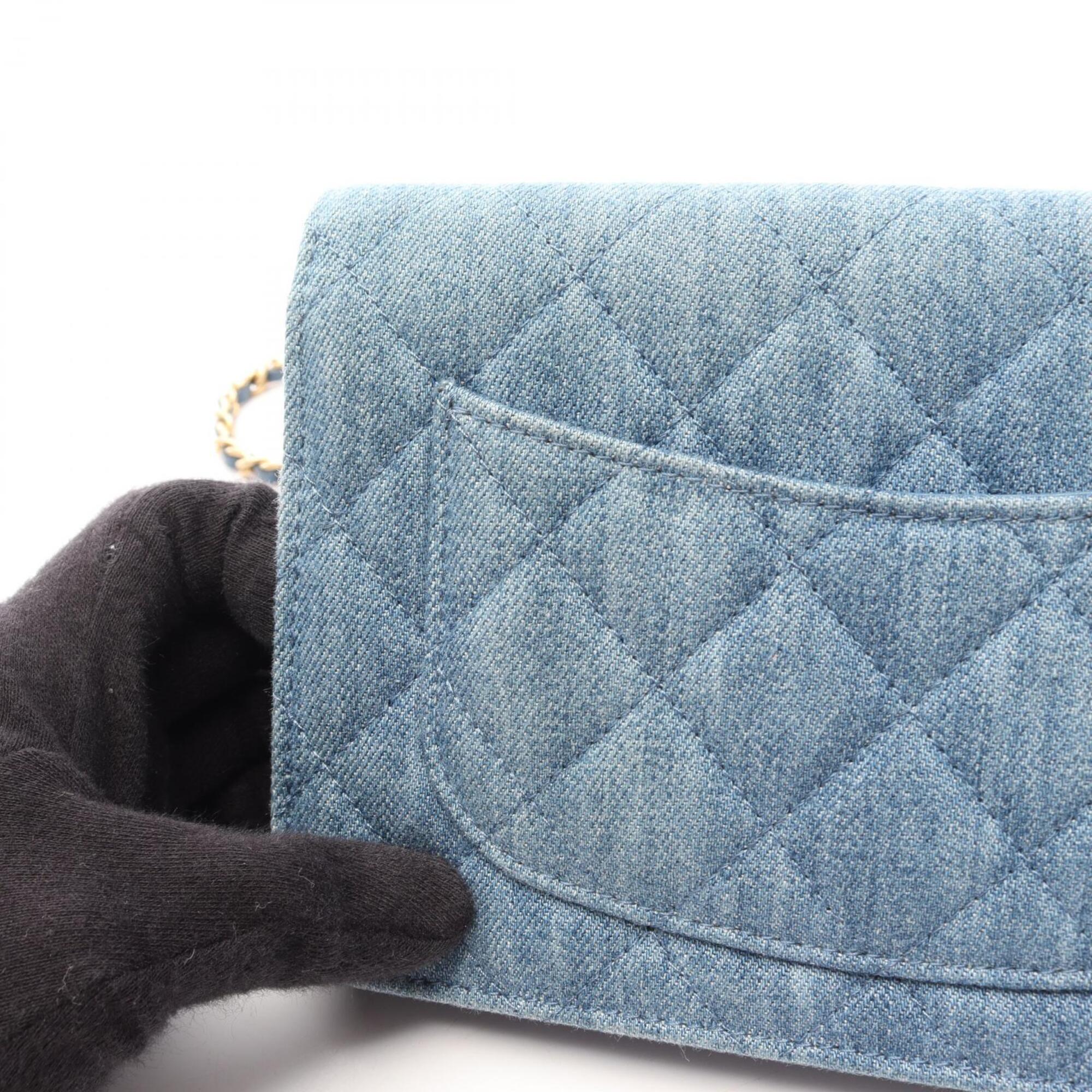 Chanel Blue Denim Handbag Shoulder Bag (Pre-Owned)