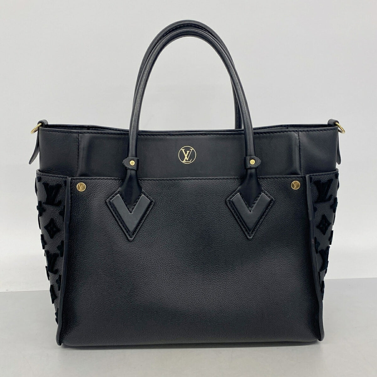 Louis Vuitton Noir Tote Bag (Pre-Owned)