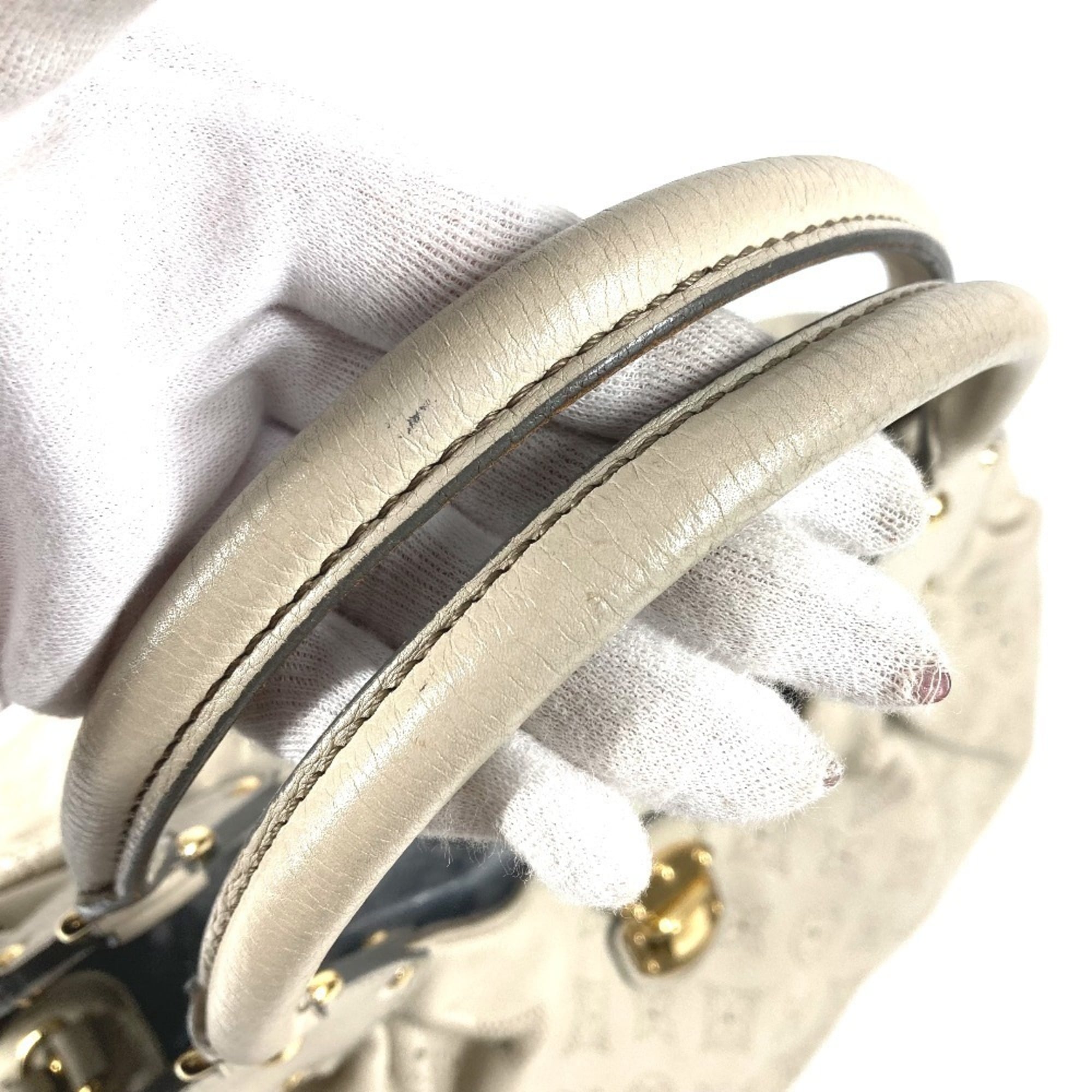 Louis Vuitton Mahina White Mahina Leather Handbag Shoulder Bag (Pre-Owned)