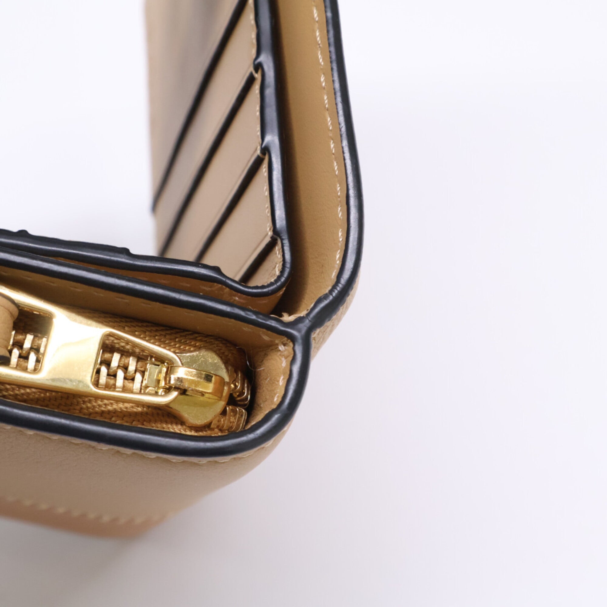Loewe Beige Leather Wallet (Bi-Fold) (Pre-Owned)