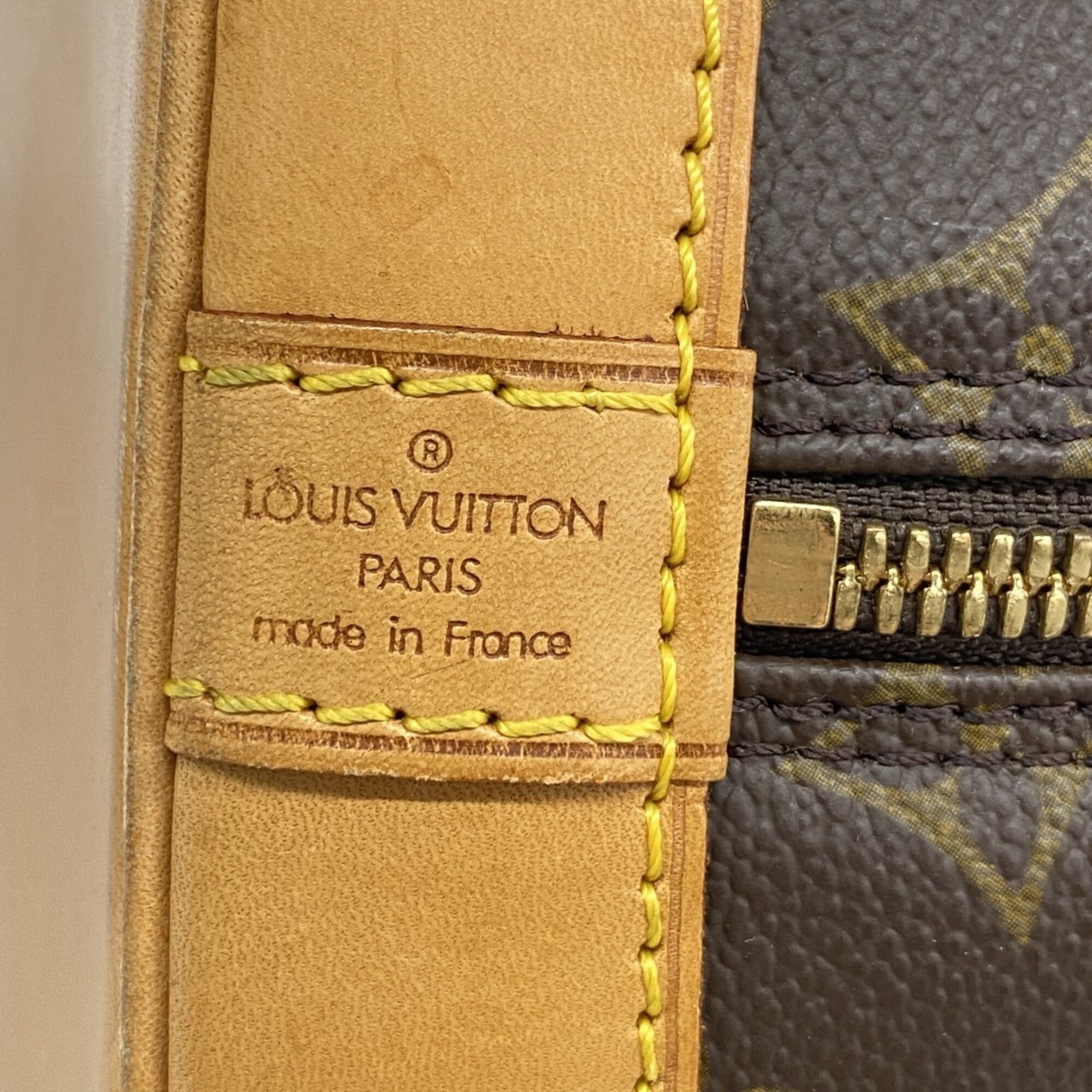 Louis Vuitton Brown Handbag (Pre-Owned)