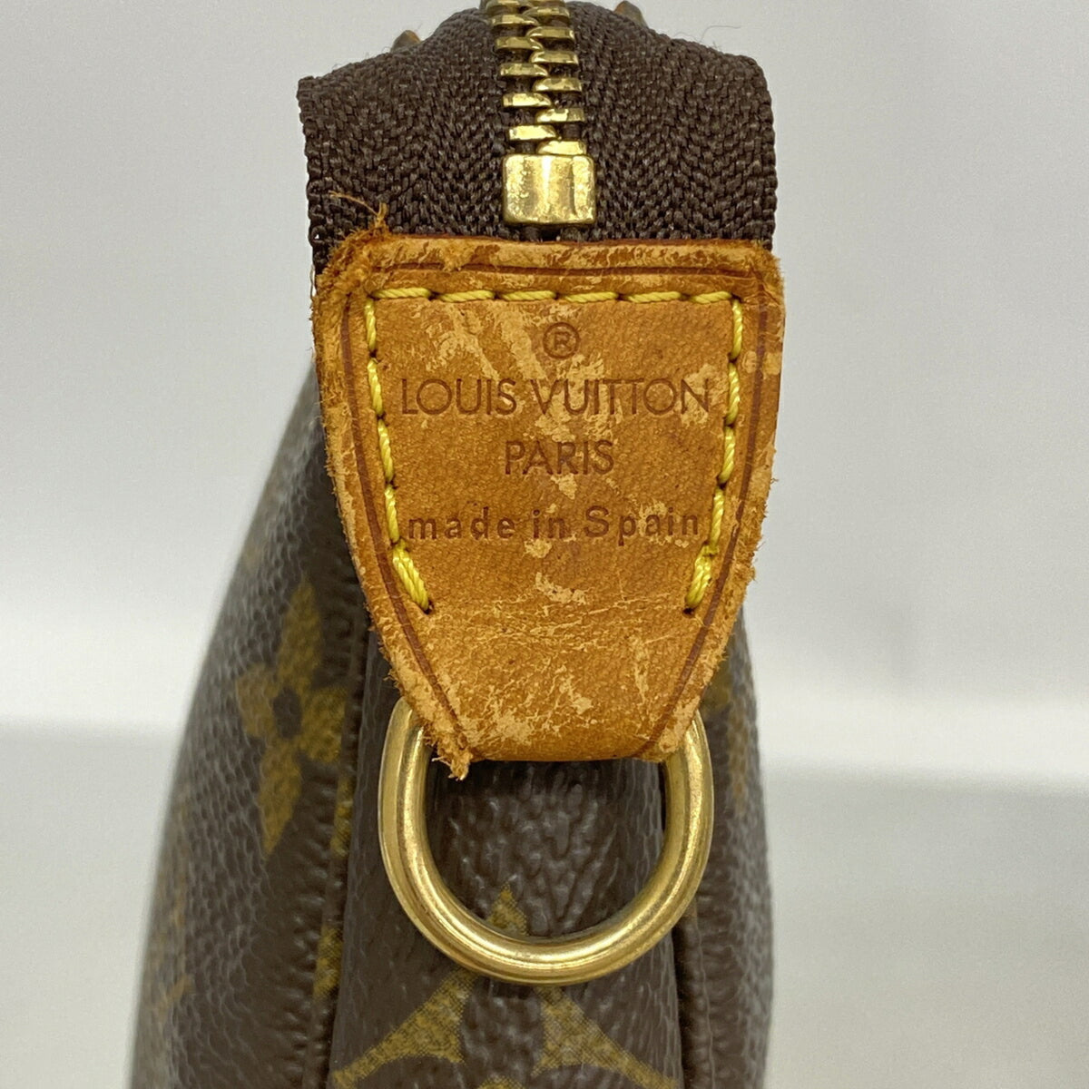 Louis Vuitton Brown Pouch (Pre-Owned)