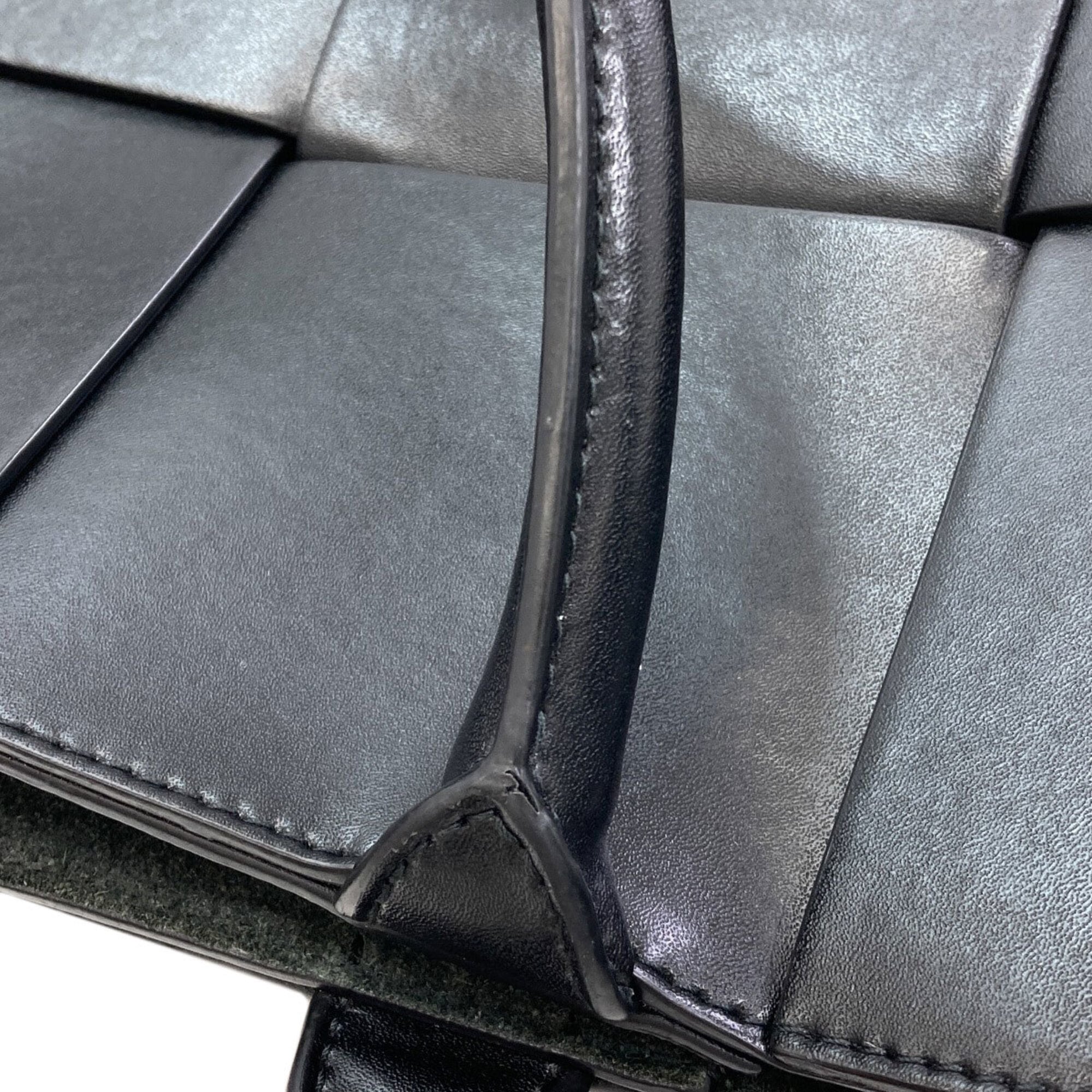 Bottega Veneta Black Leather Tote Bag (Pre-Owned)