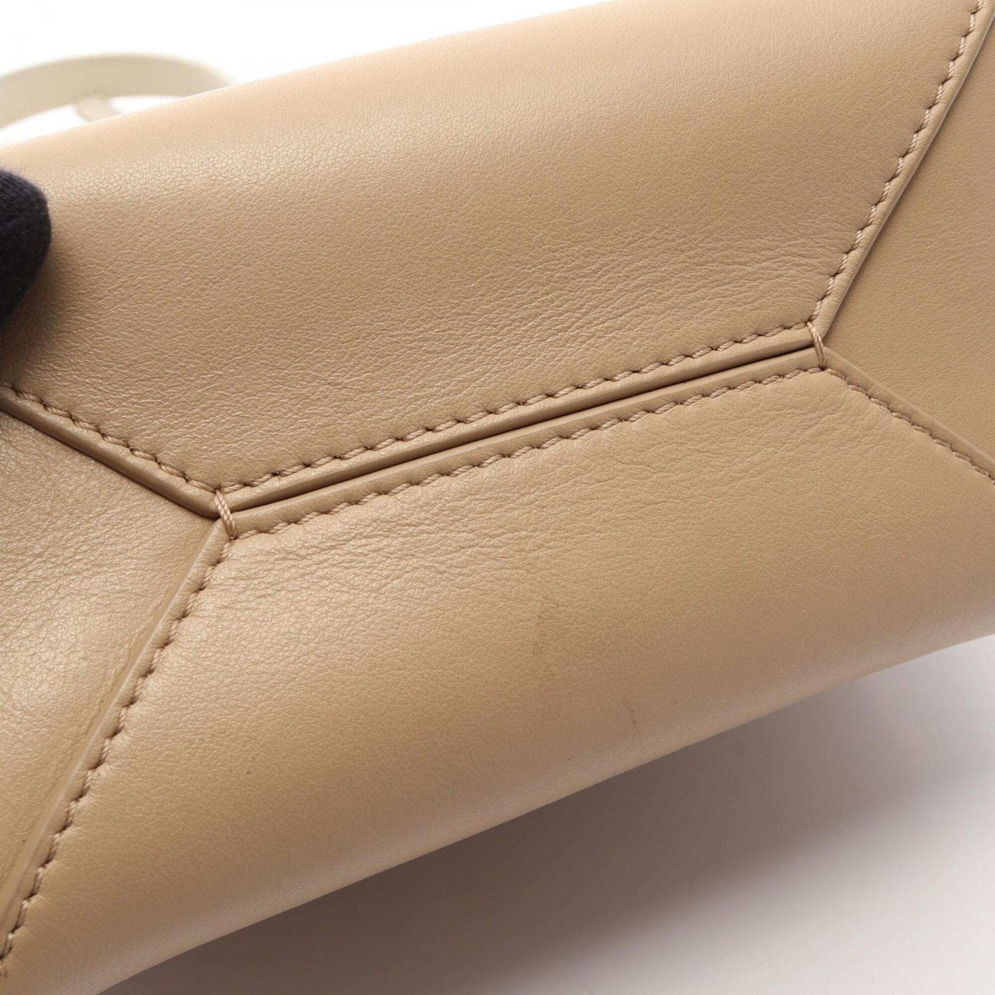 Loewe Beige Ivory Leather Handbag (Pre-Owned)