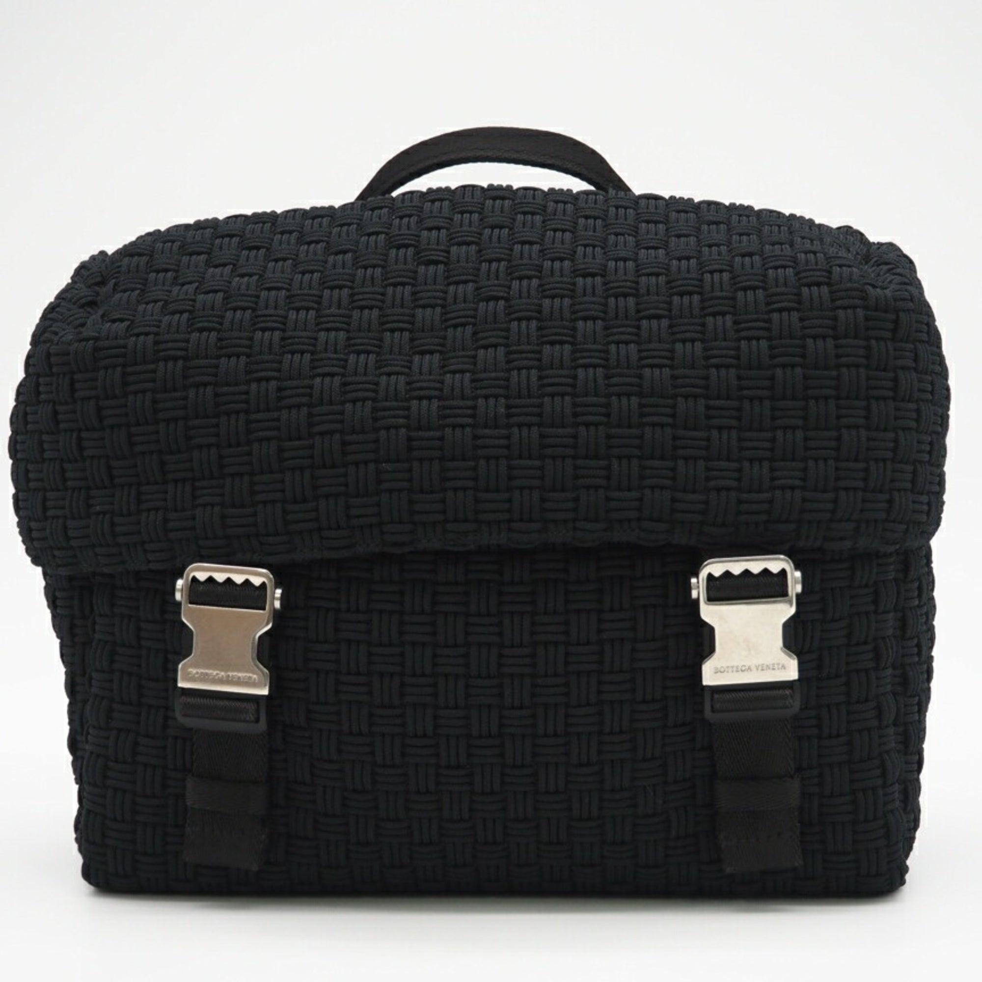 Bottega Veneta Black Nylon Shoulder Bag (Pre-Owned)