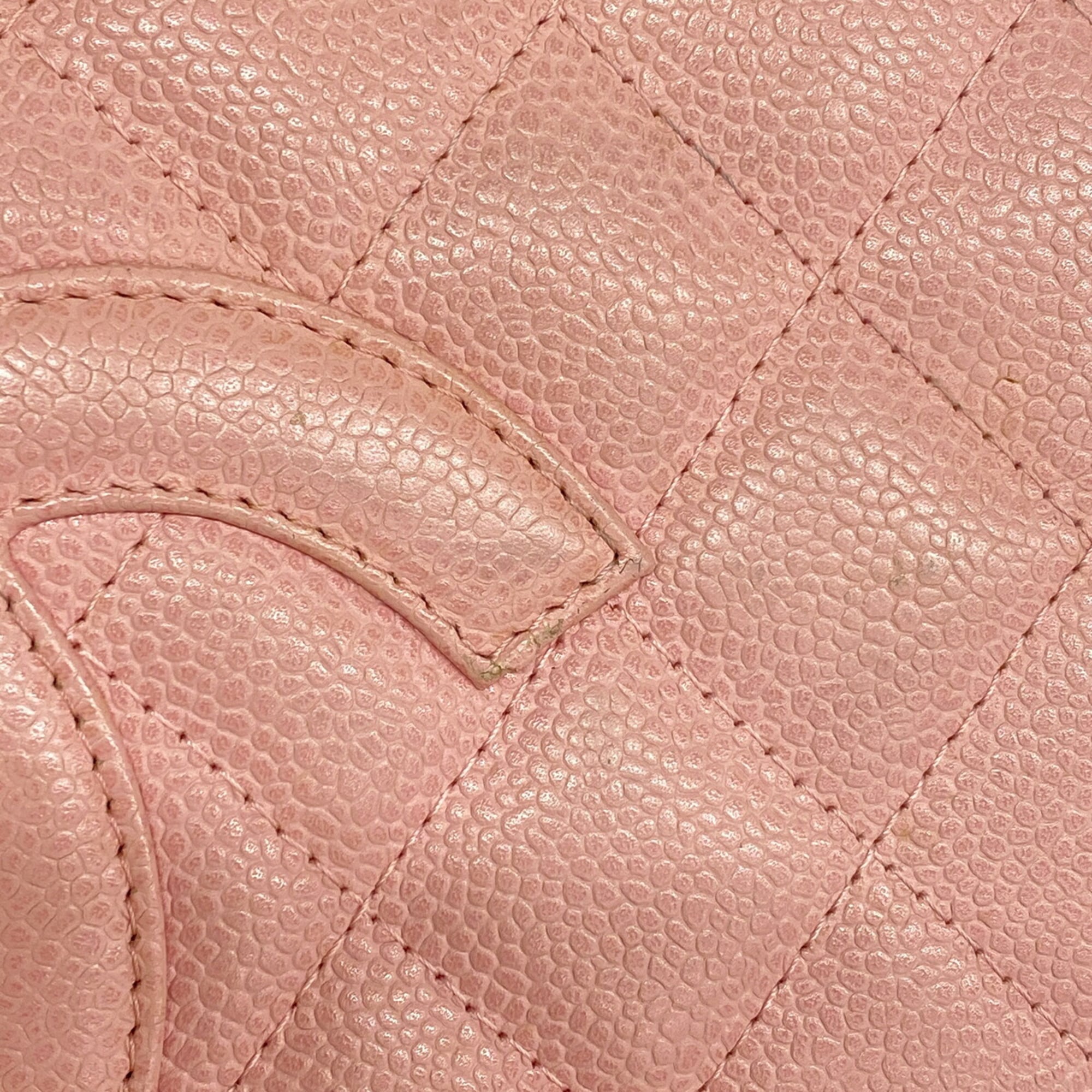 Chanel Pink Grained Calfskin Handbag (Pre-Owned)