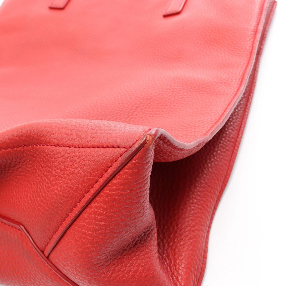 Miu Miu Red Color Leather Handbag Tote Bag (Pre-Owned)