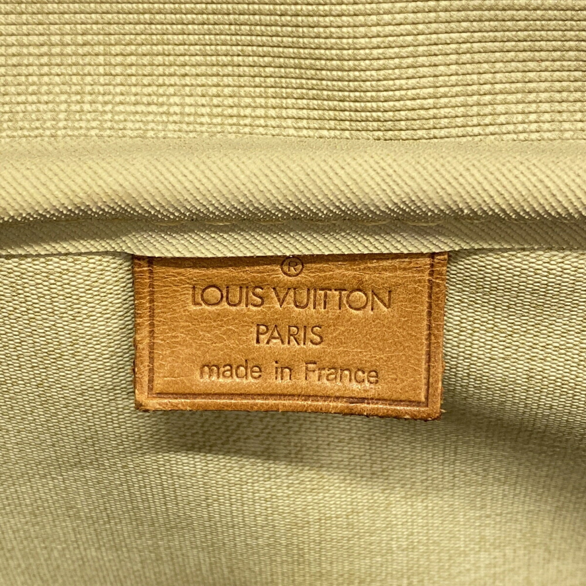 Louis Vuitton Brown Handbag (Pre-Owned)