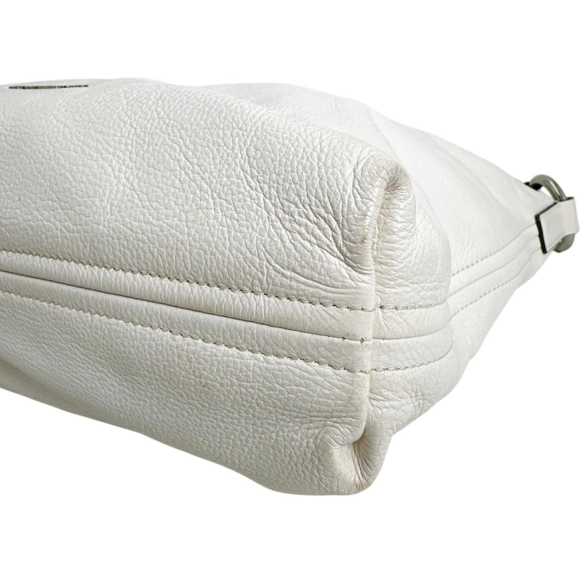 Michael Kors White Leather Handbag Tote Bag (Pre-Owned)