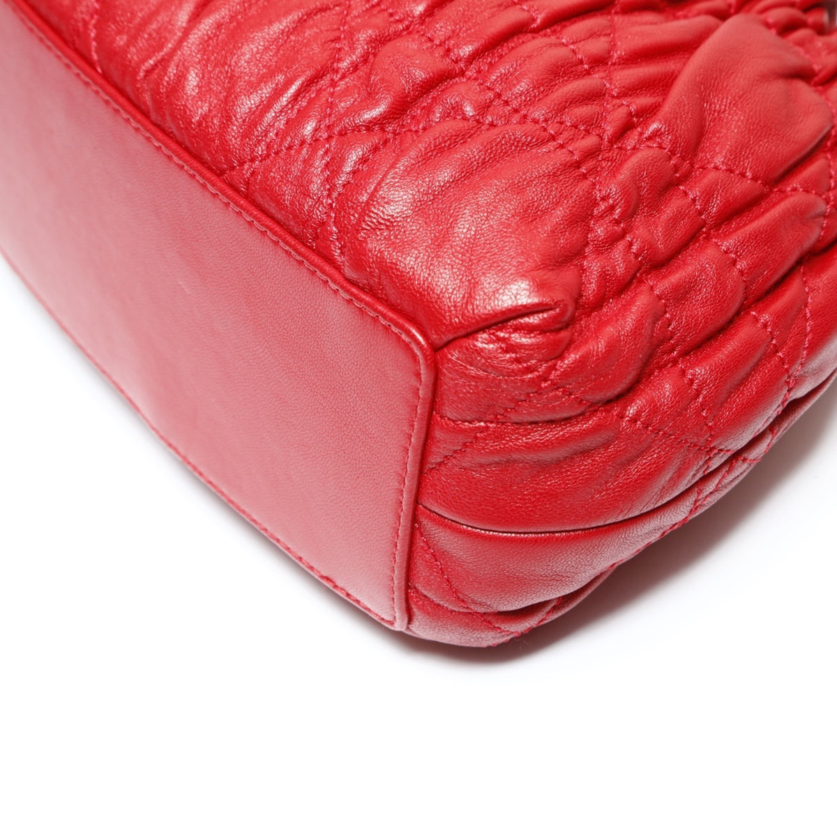 Christian Dior Red Color Shoulder Bag (Pre-Owned)