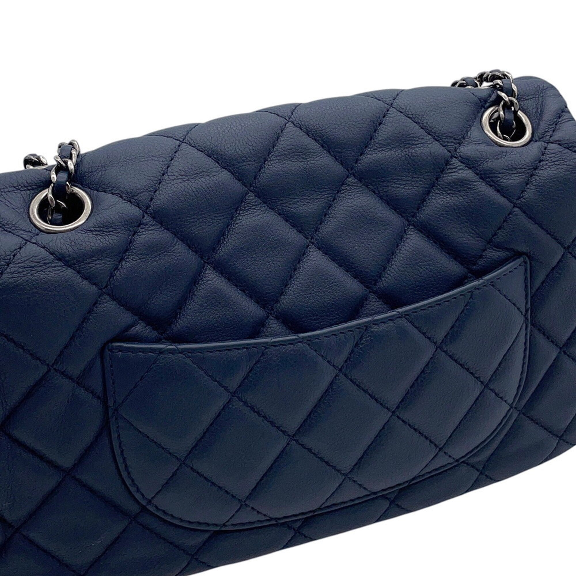Chanel Navy Leather Handbag Shoulder Bag (Pre-Owned)