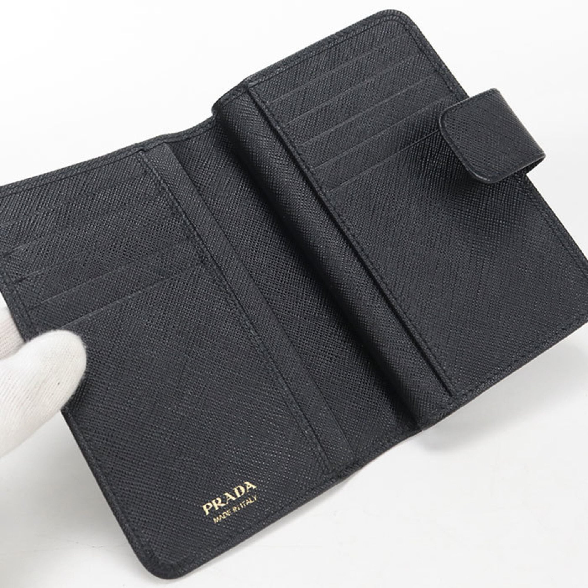 Prada Black Leather Wallet (Bi-Fold) (Pre-Owned)