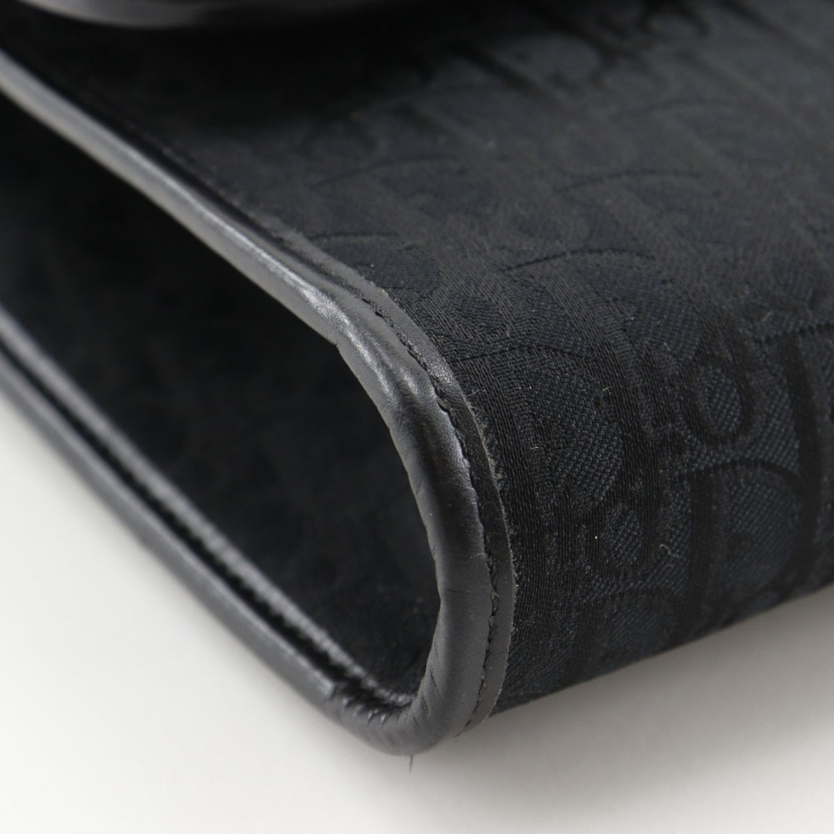 Christian Dior Black Canvas Shoulder Bag (Pre-Owned)