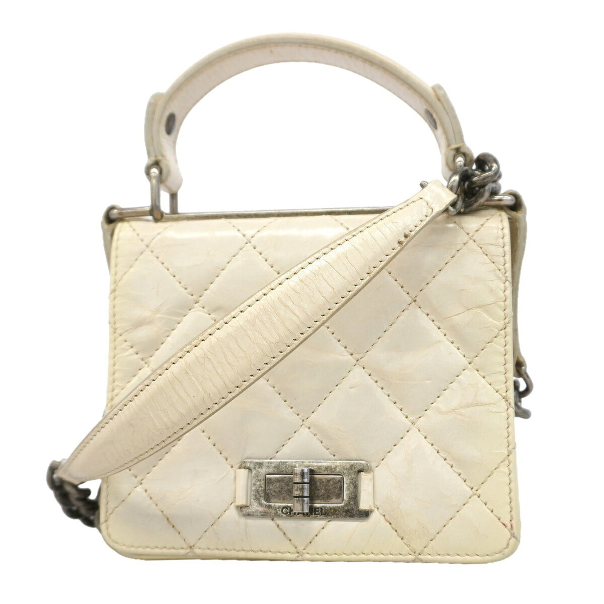Chanel White Leather Handbag (Pre-Owned)