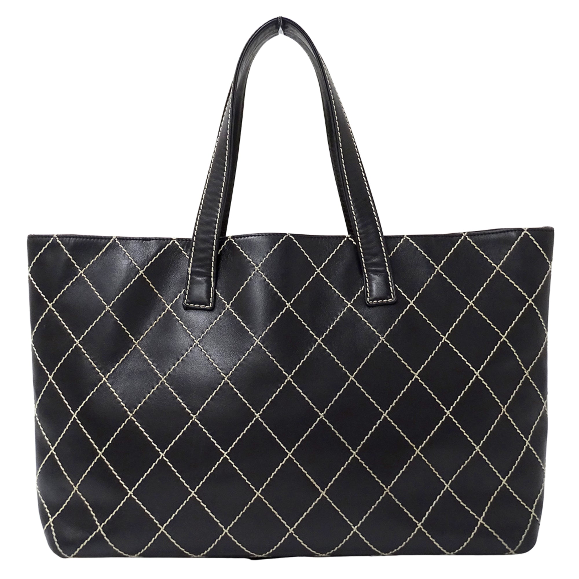 Chanel Wild Stitch Black Leather Handbag Tote Bag (Pre-Owned)