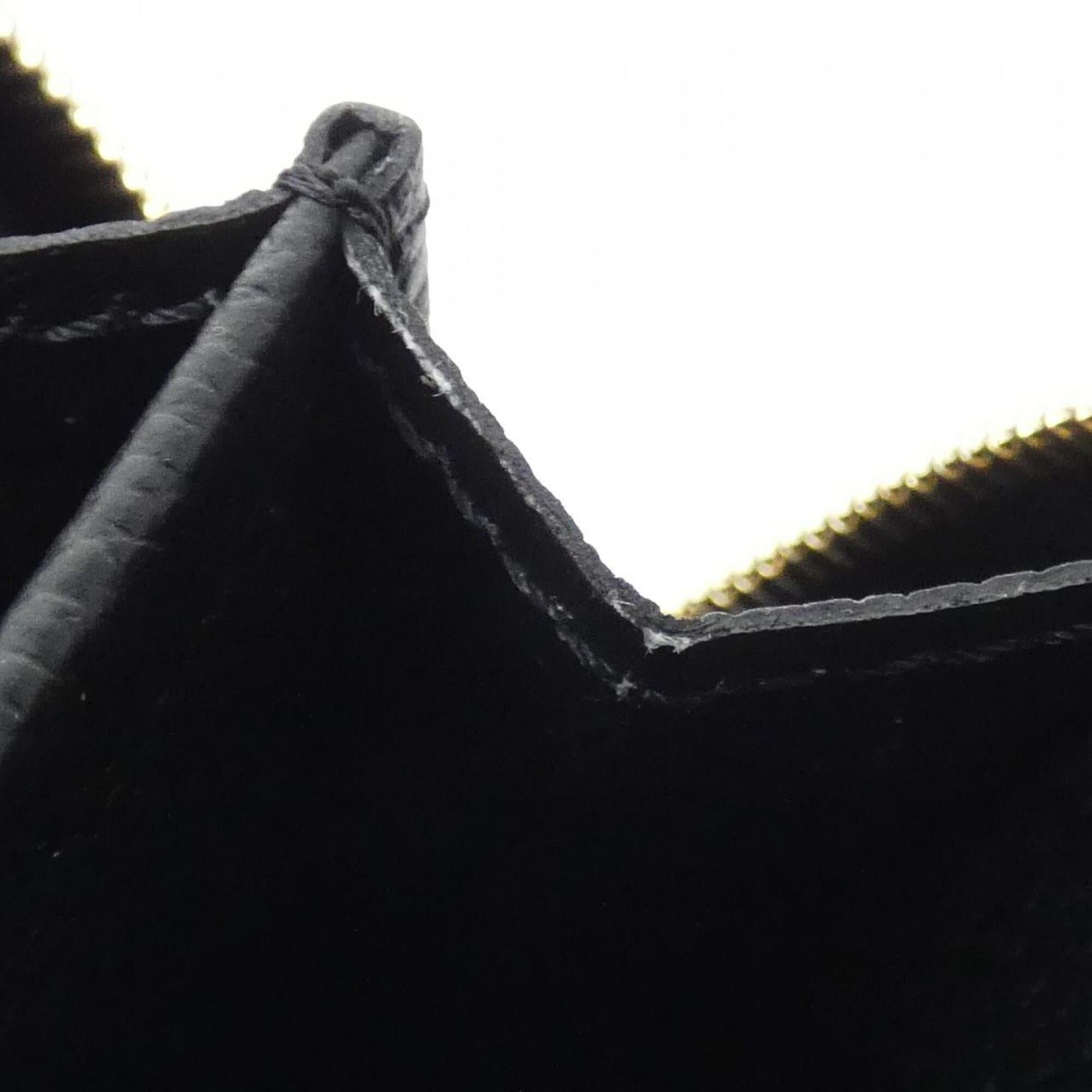 Louis Vuitton Black Leather Wallet (Bi-Fold) (Pre-Owned)