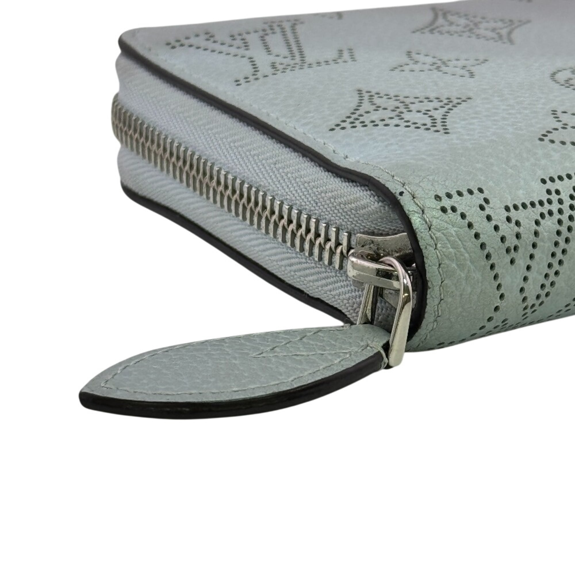 Louis Vuitton Mahina Blue Mahina Leather Long Wallet (Bi-Fold) (Pre-Owned)