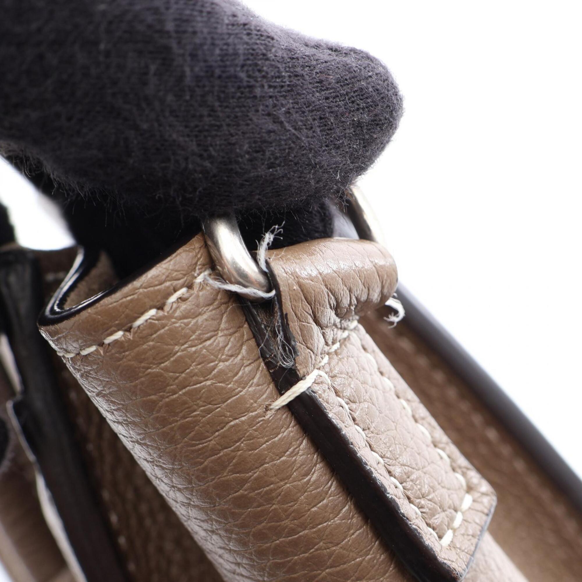 Celine Beige Leather Handbag (Pre-Owned)