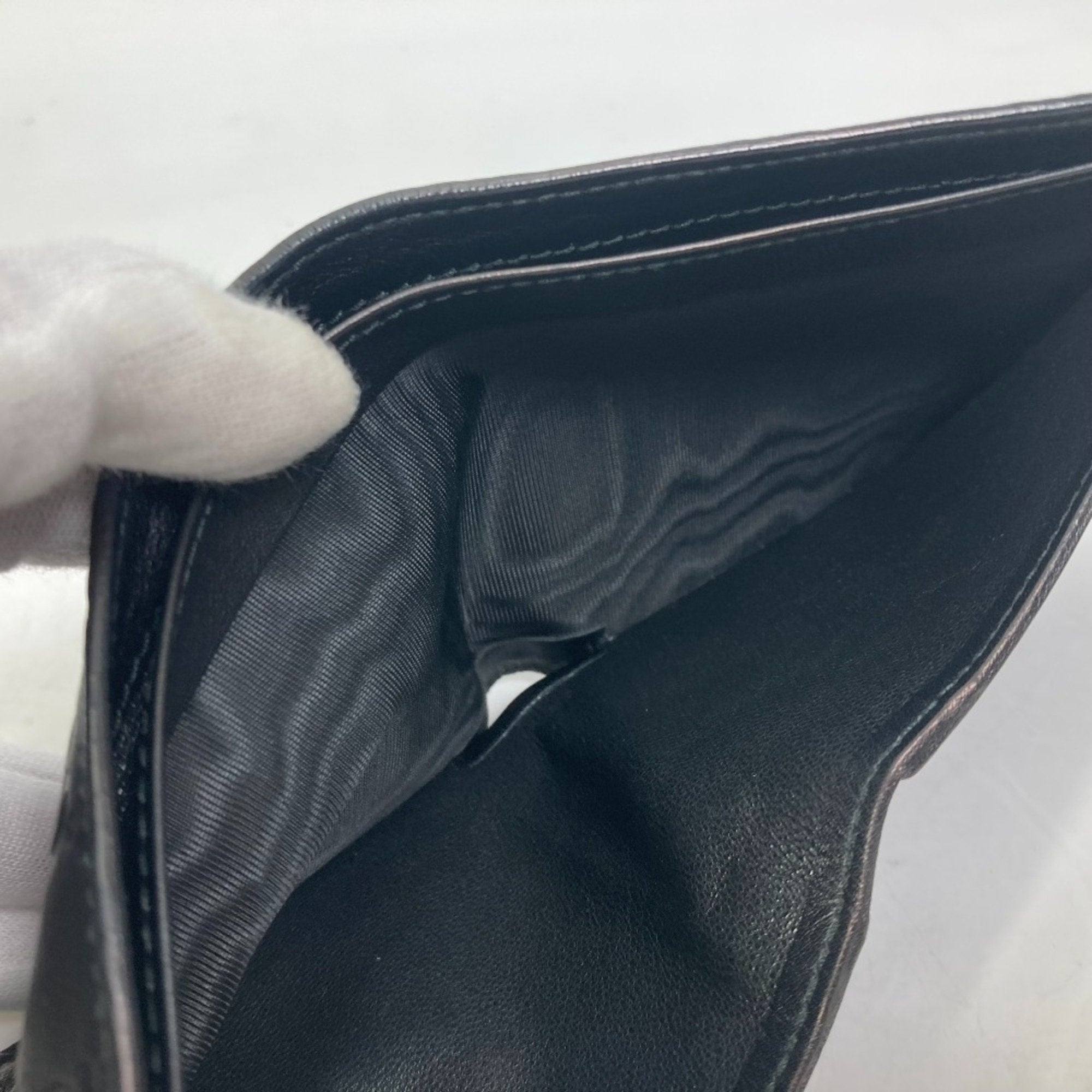 Gucci Black Leather Wallet (Bi-Fold) (Pre-Owned)