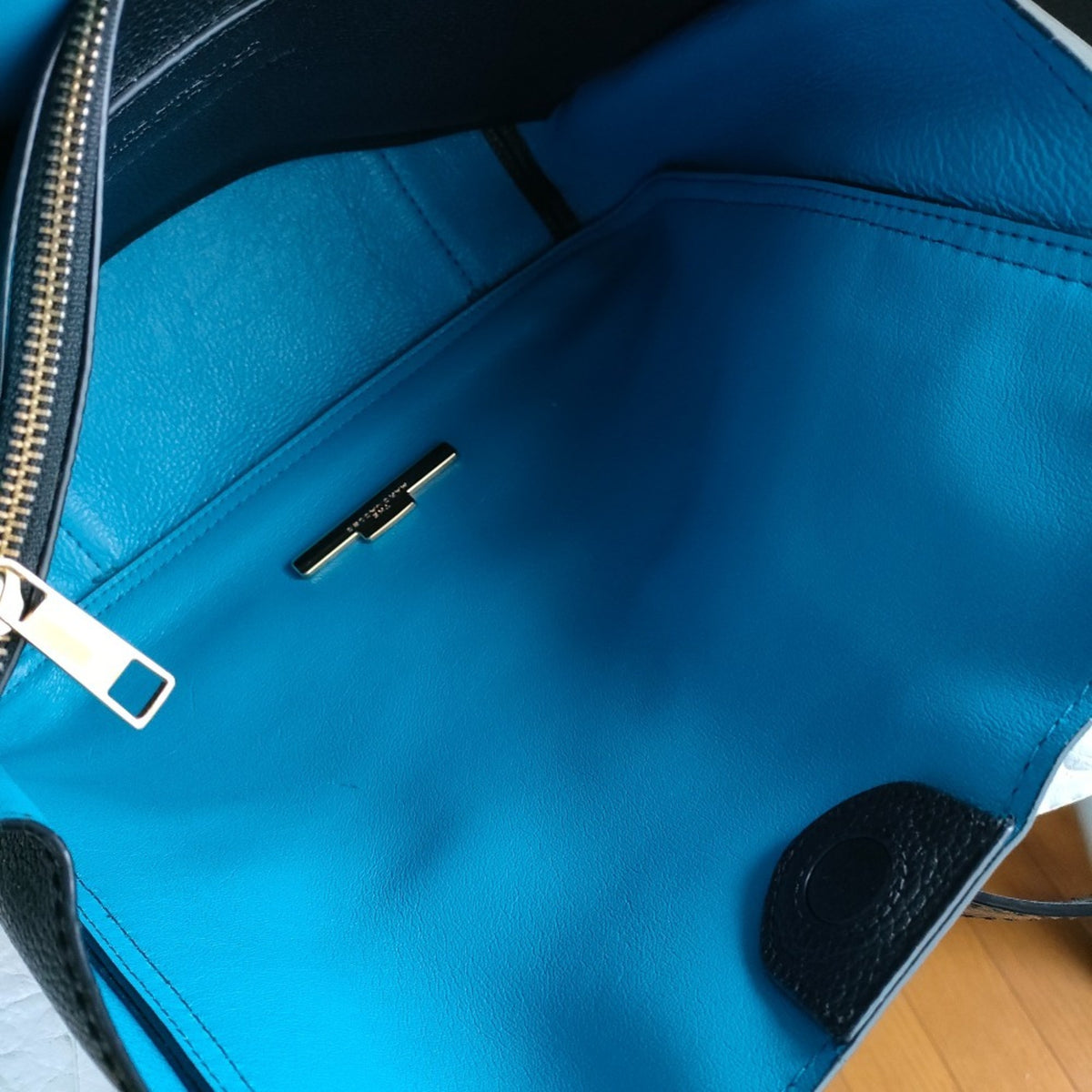 Marc Jacobs Black Blue Leather Tote Bag (Pre-Owned)