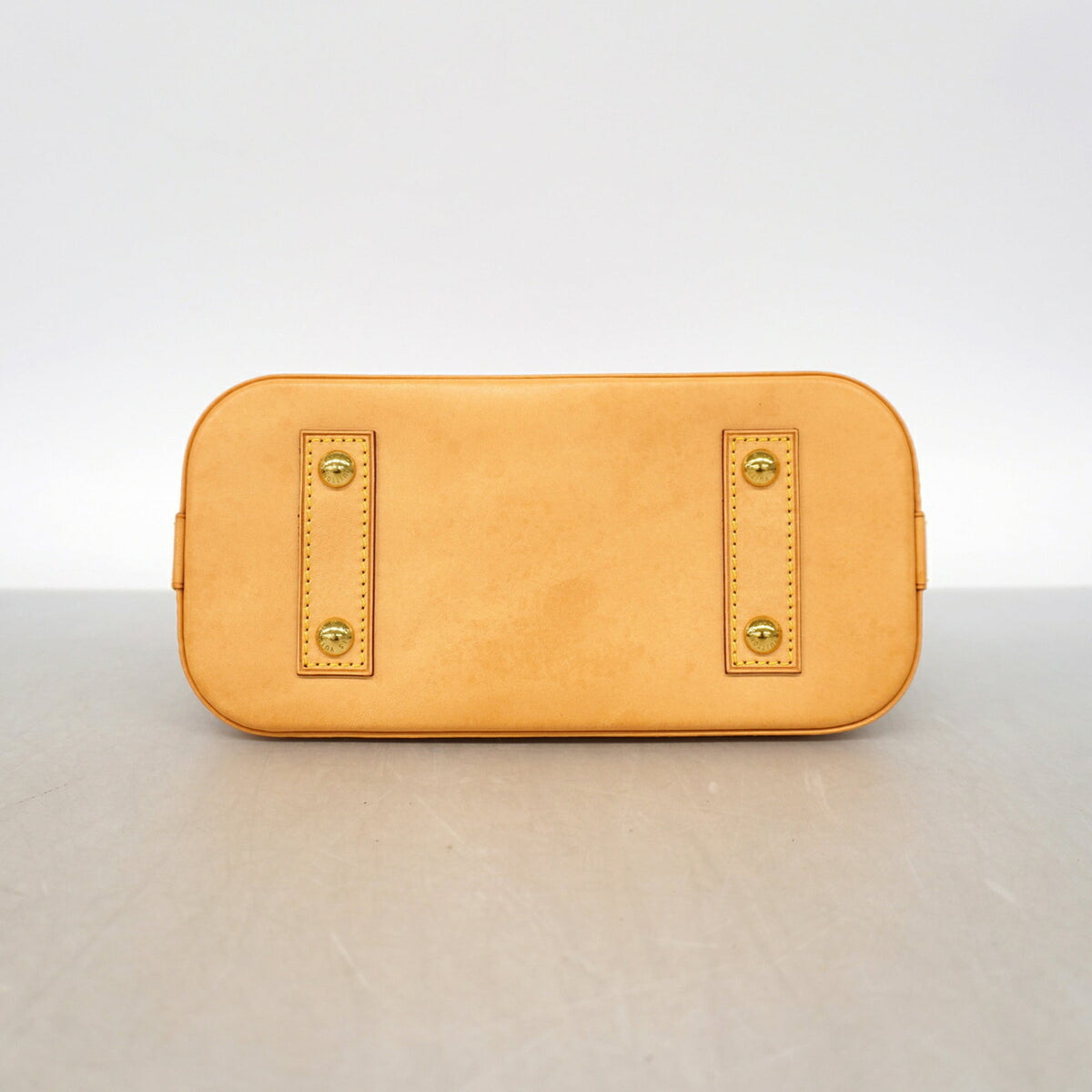 Louis Vuitton Brown Handbag (Pre-Owned)