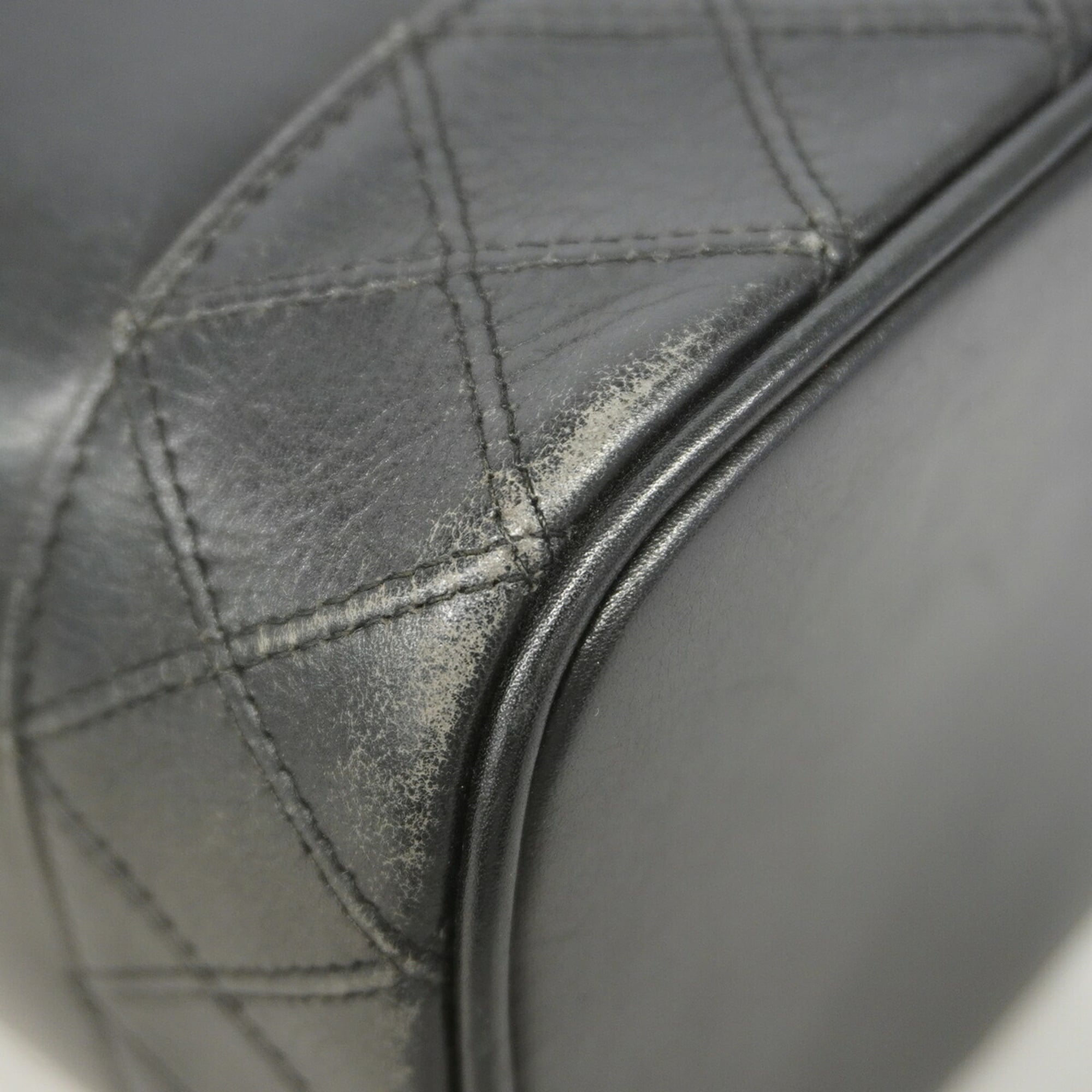 Chanel Black Leather Vanity Bag (Pre-Owned)