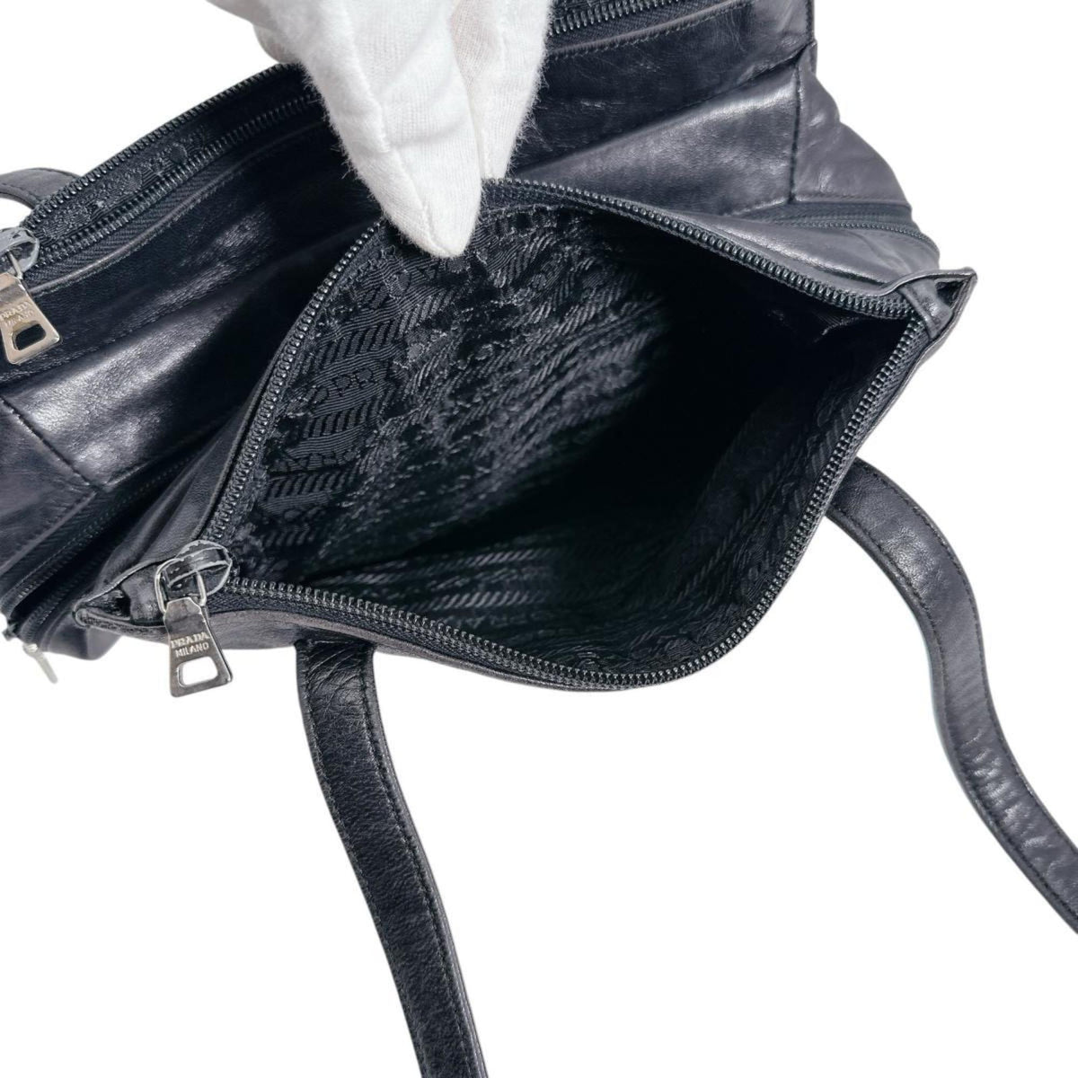 Prada Black Leather Tote Bag (Pre-Owned)