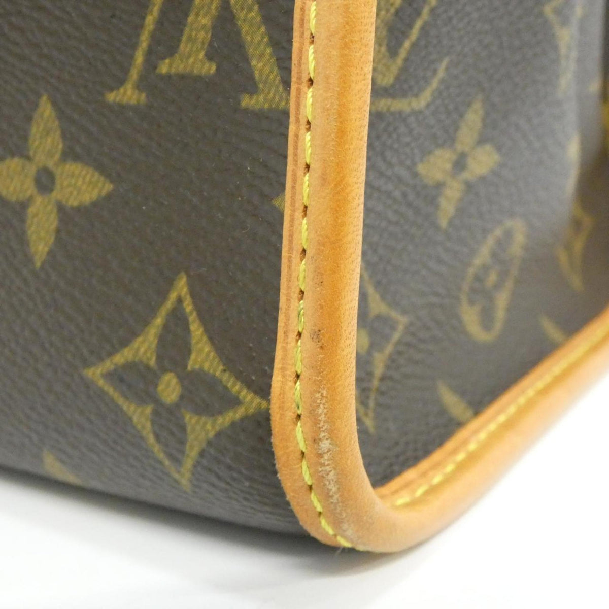 Louis Vuitton Monogram Marron Coated Canvas Shoulder Bag (Pre-Owned)