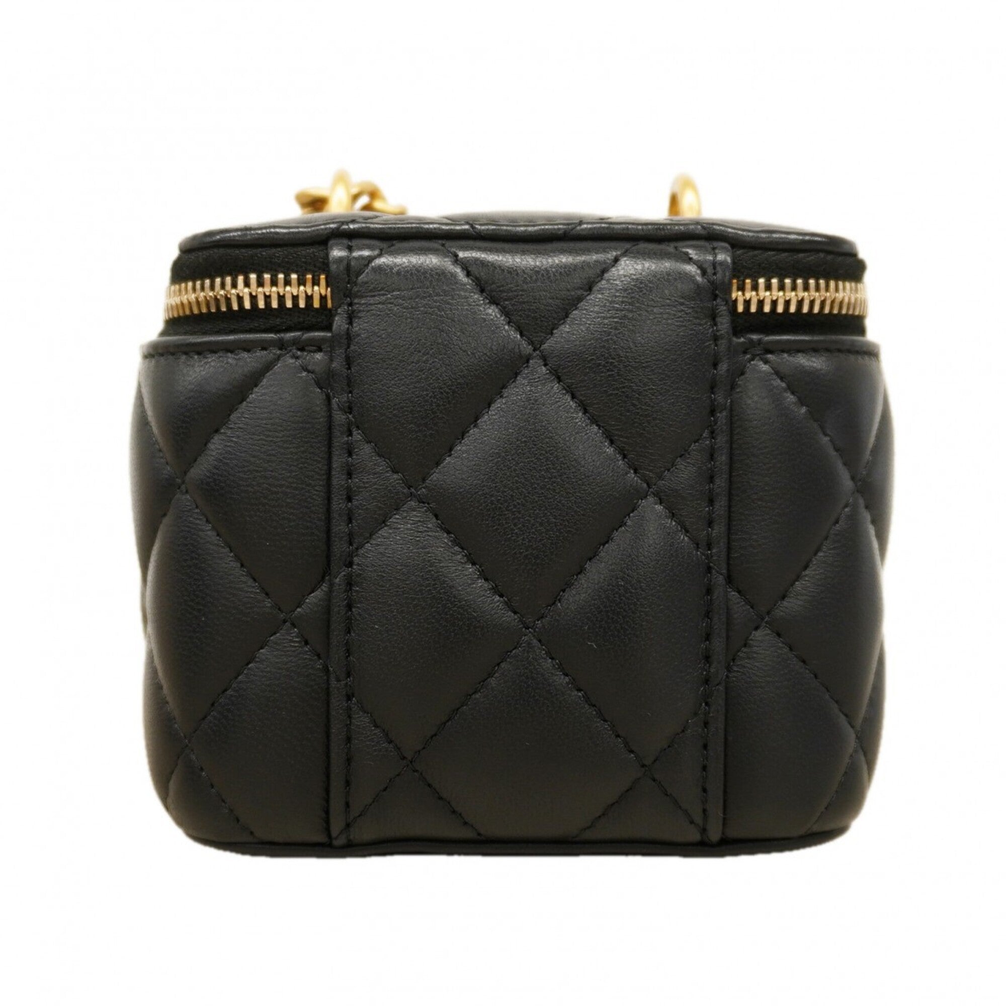 Chanel Black Leather Shoulder Bag (Pre-Owned)