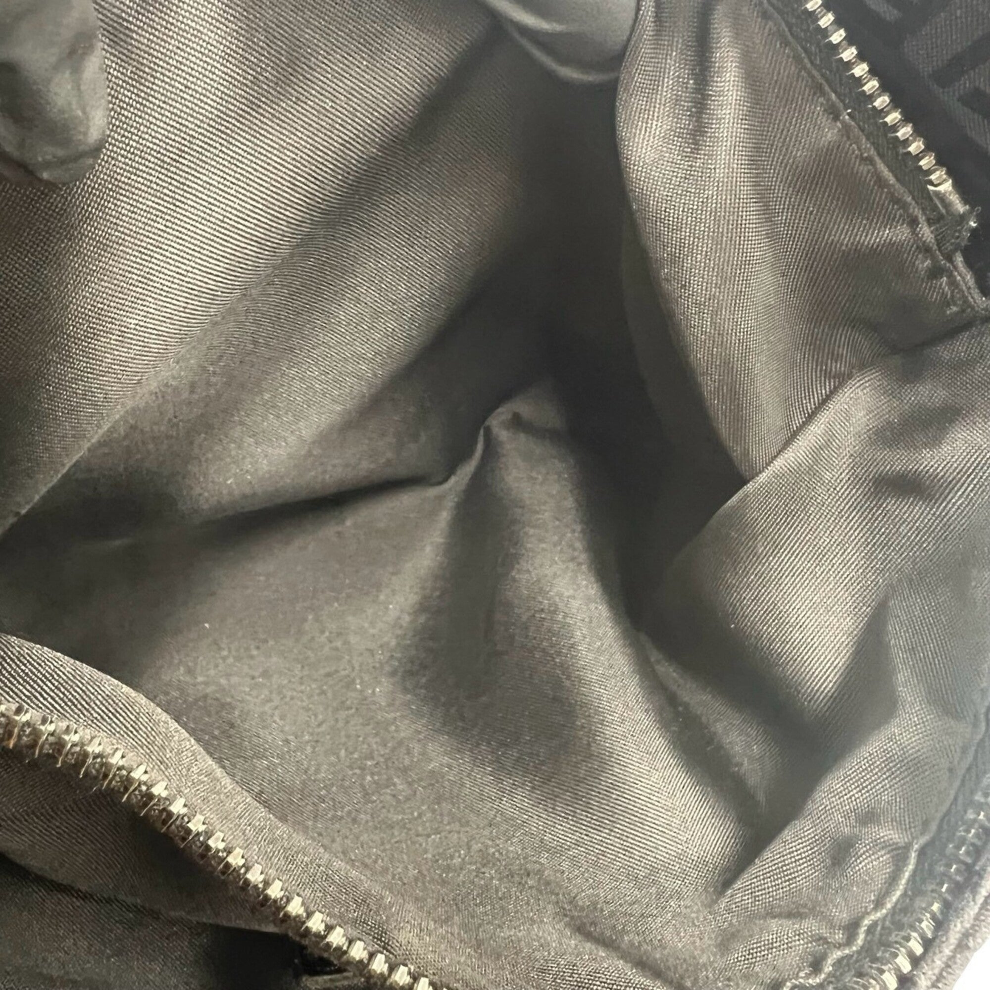 Fendi Black Canvas Leather Handbag Shoulder Bag (Pre-Owned)