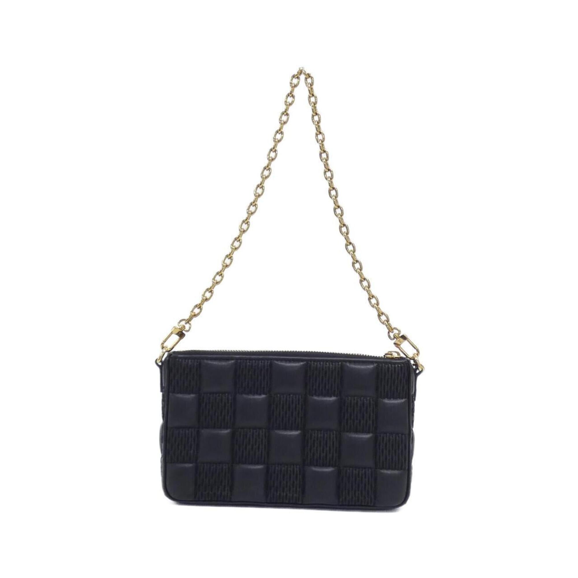 Louis Vuitton Black Leather Pochette Shoulder Bag (Pre-Owned)