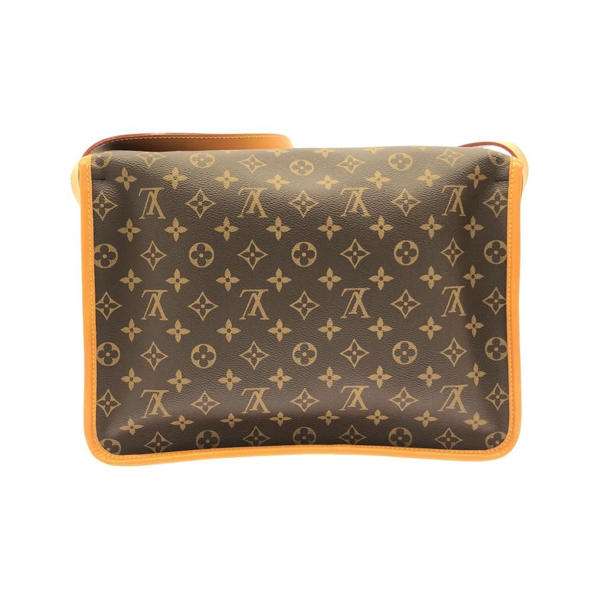 Louis Vuitton Brown Coated Canvas Shoulder Bag (Pre-Owned)