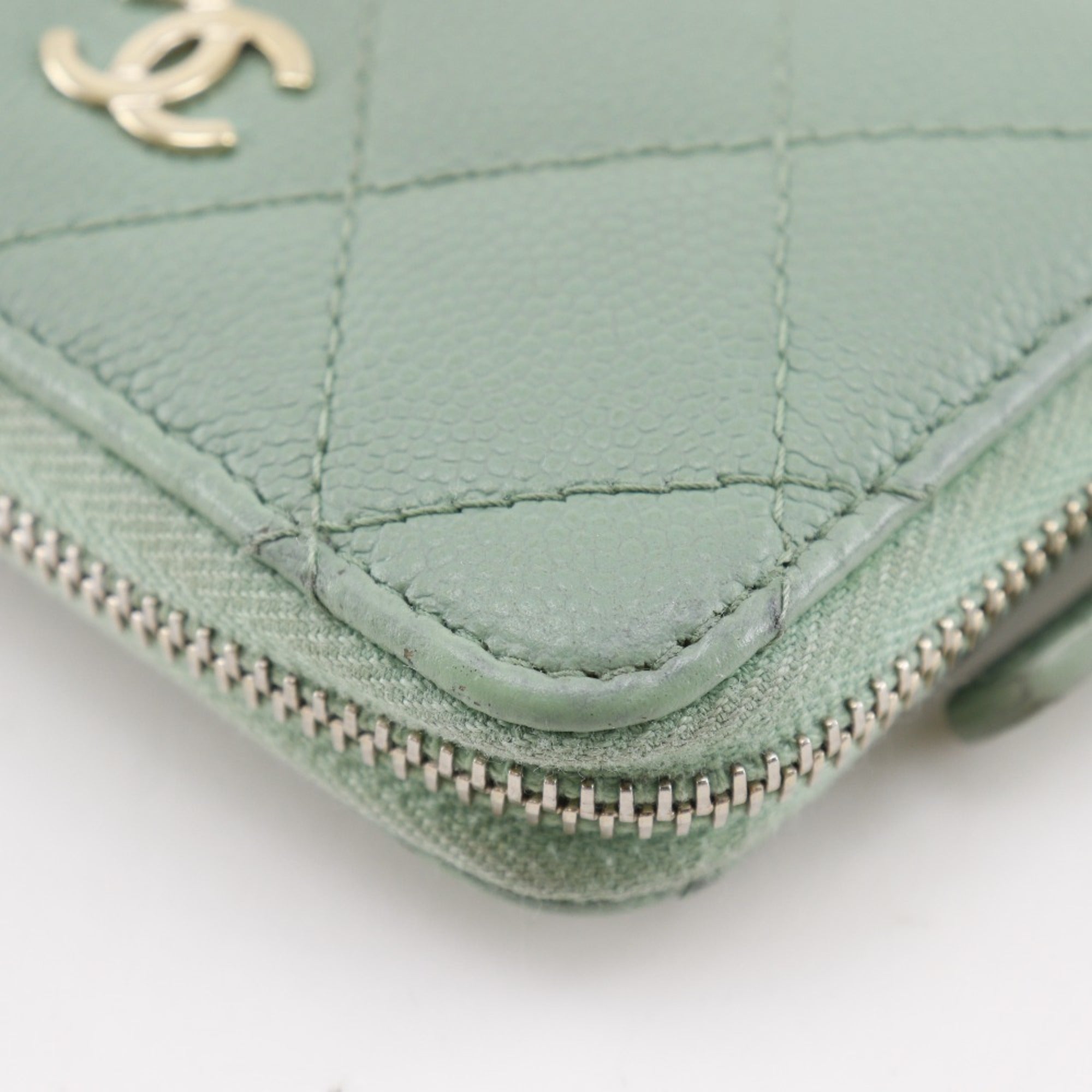 Chanel Gold Green Grained Calfskin Coin Purse/Coin Case (Pre-Owned)
